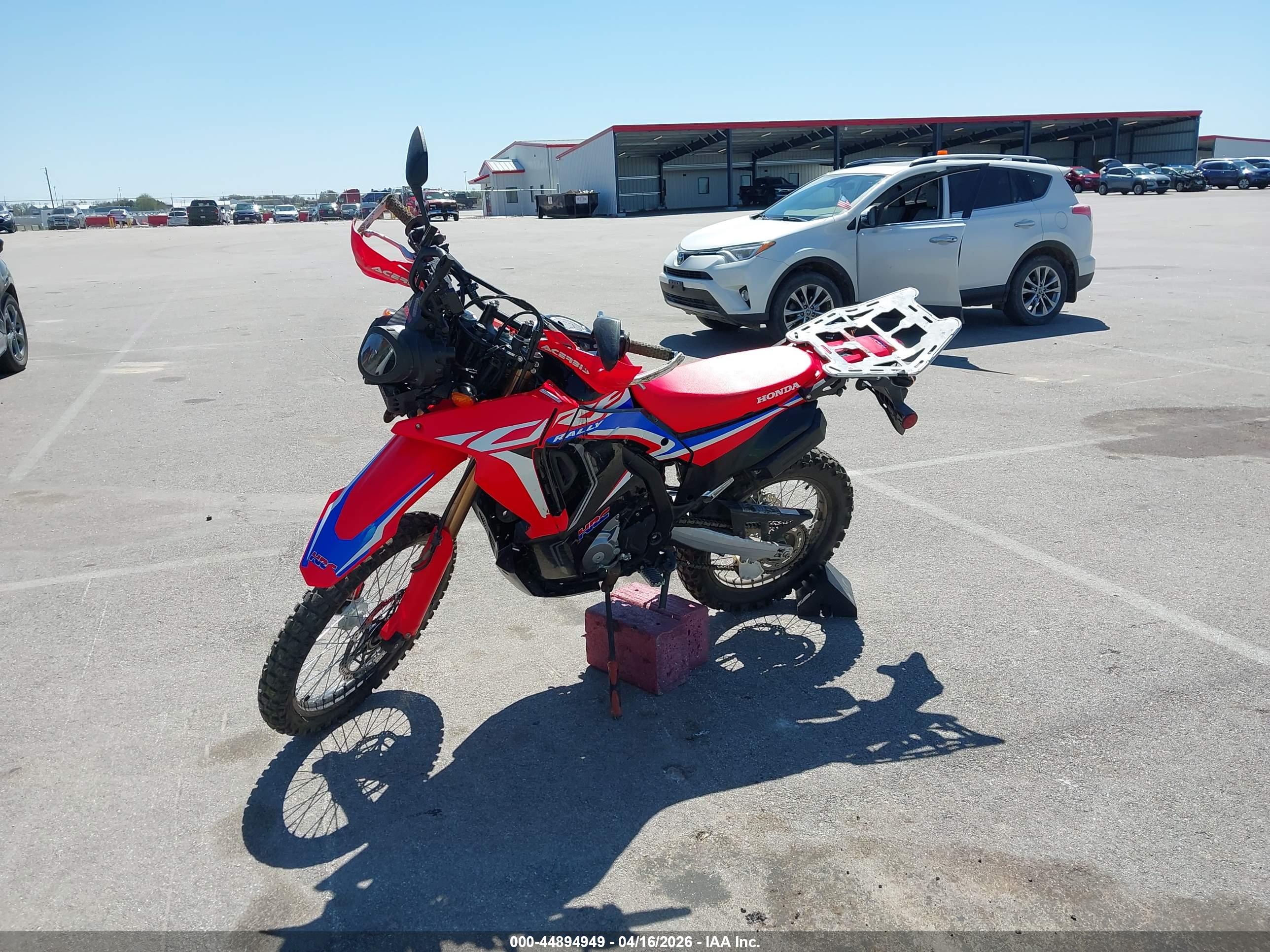 HONDA CRF300 image 2