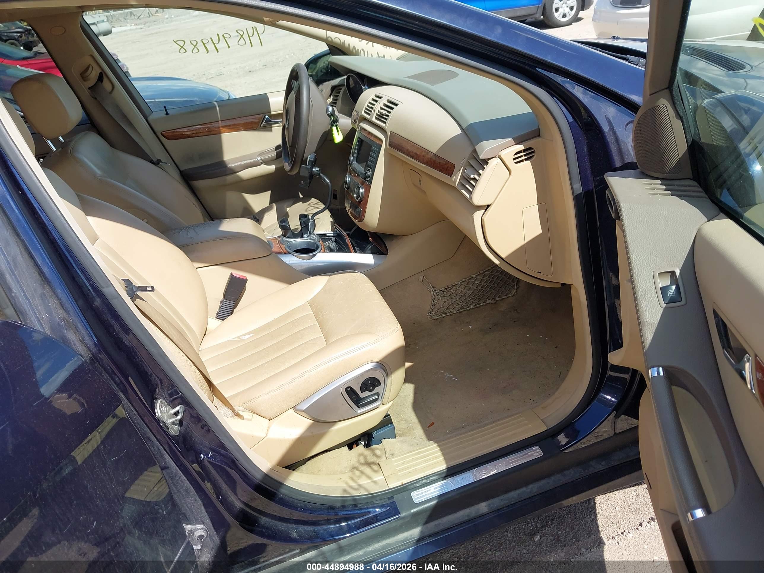 MERCEDES-BENZ R image 5