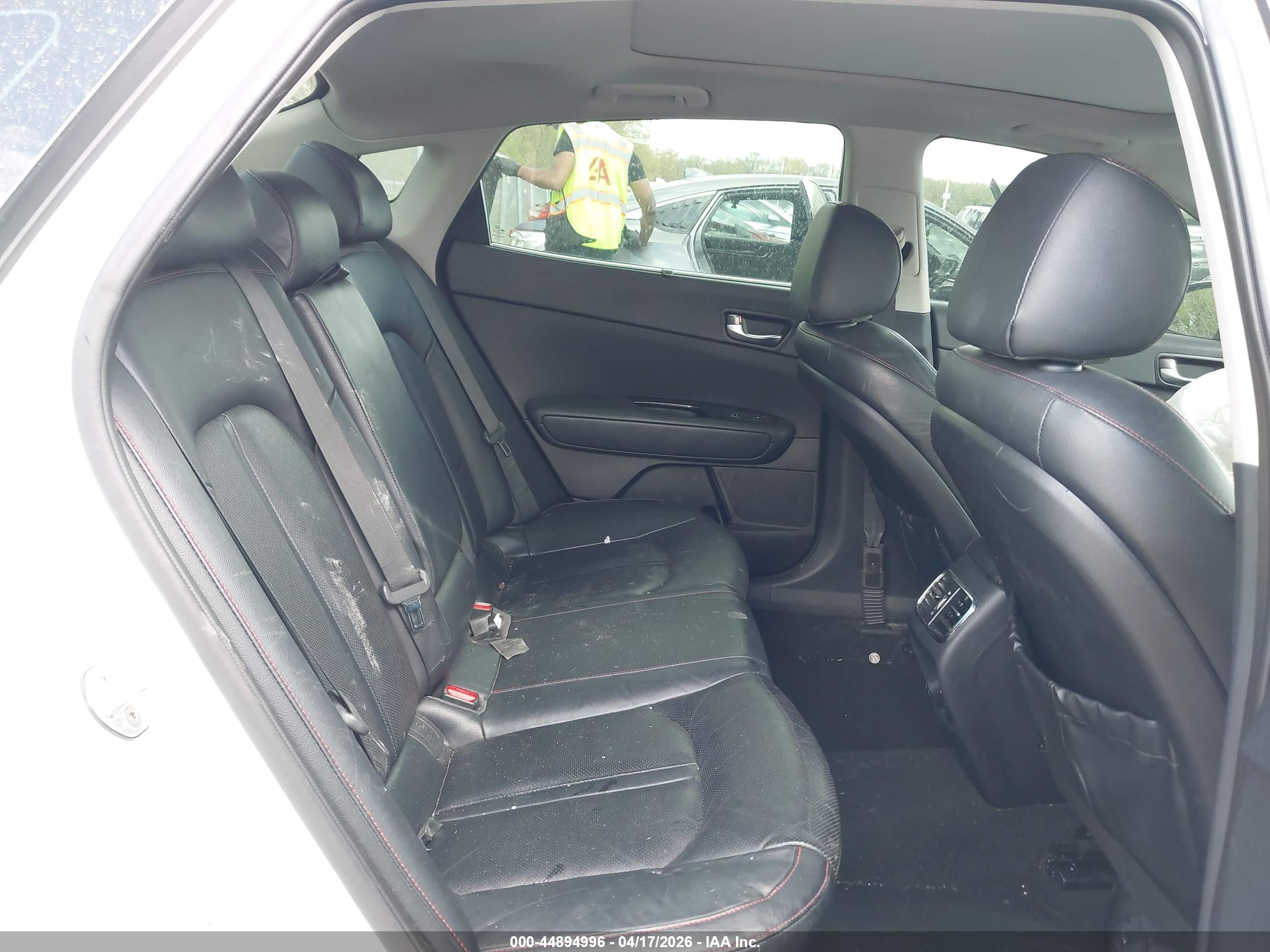 KIA OPTIMA image 8