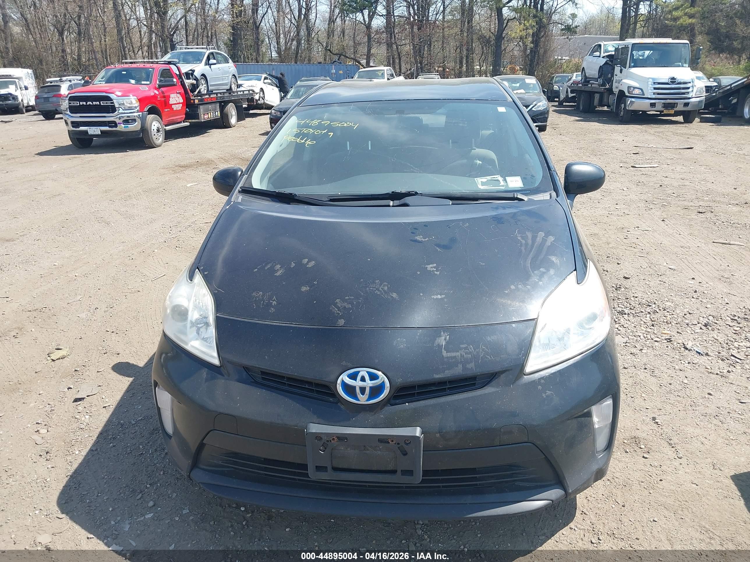 TOYOTA PRIUS image 6