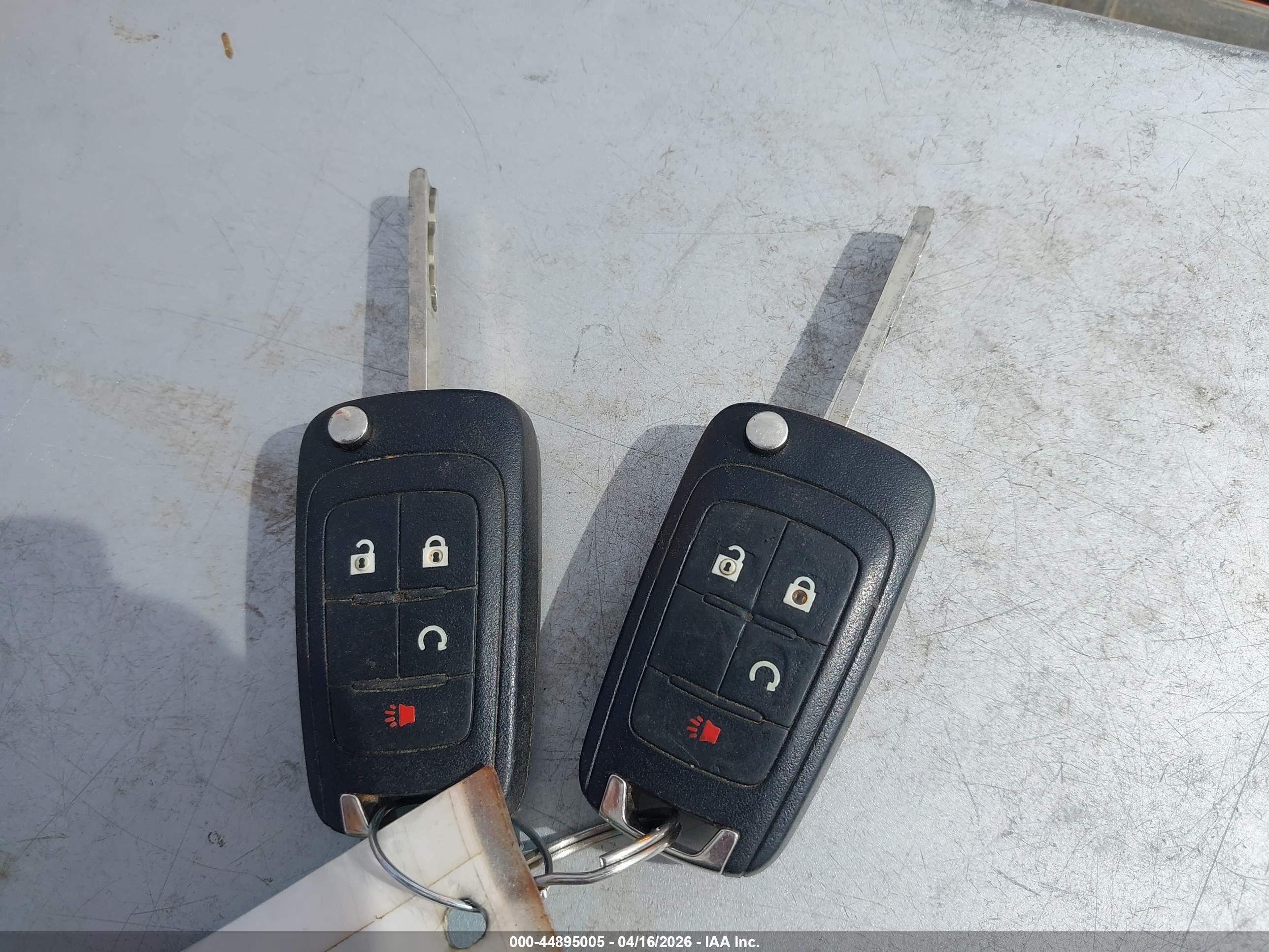 CHEVROLET EQUINOX image 11