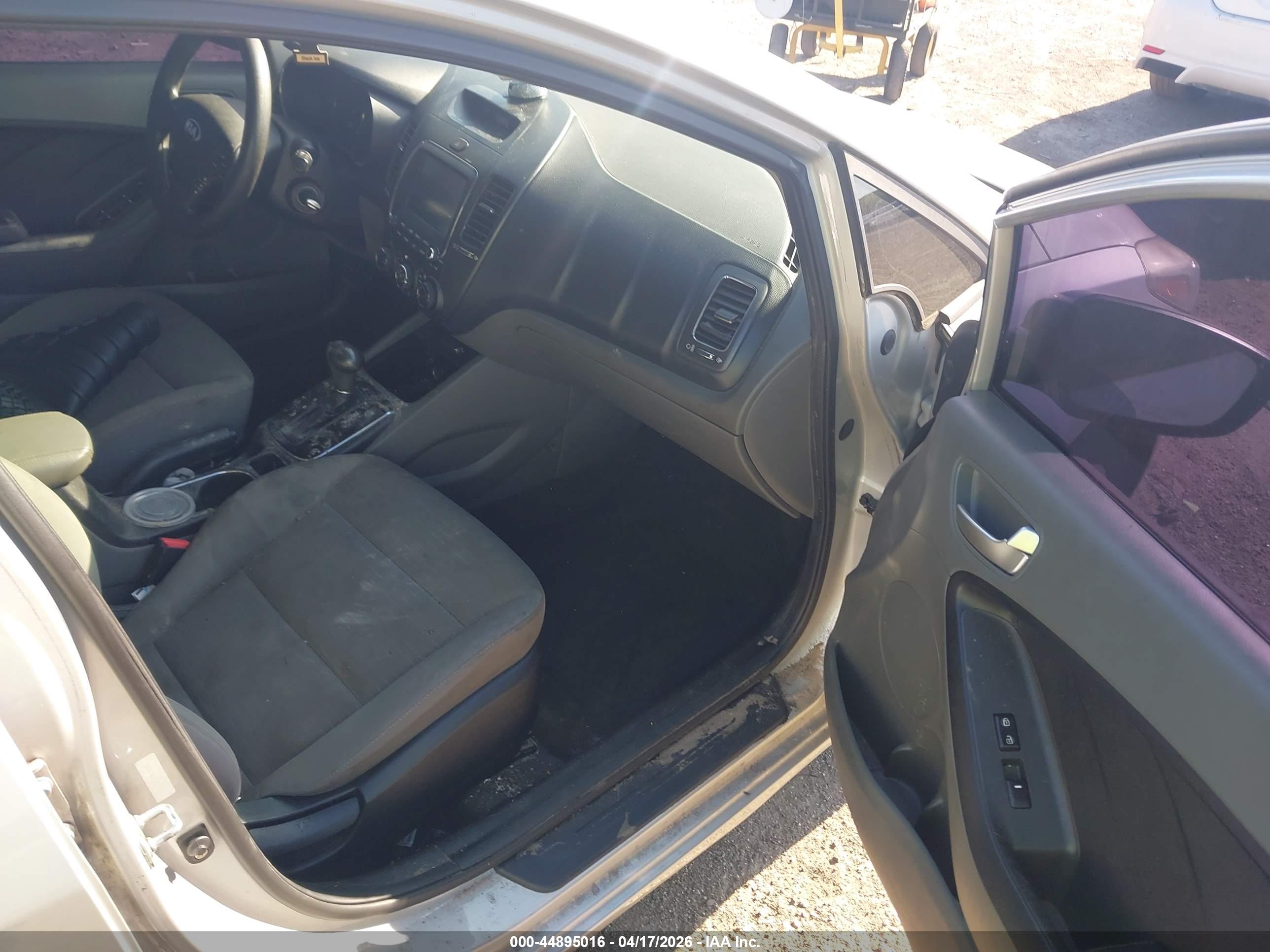 KIA FORTE image 5