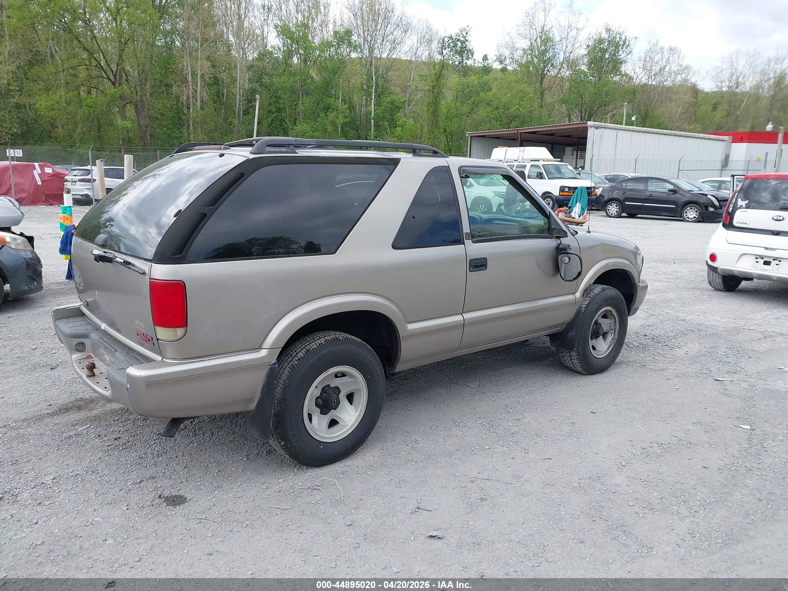 GMC JIMMY image 4