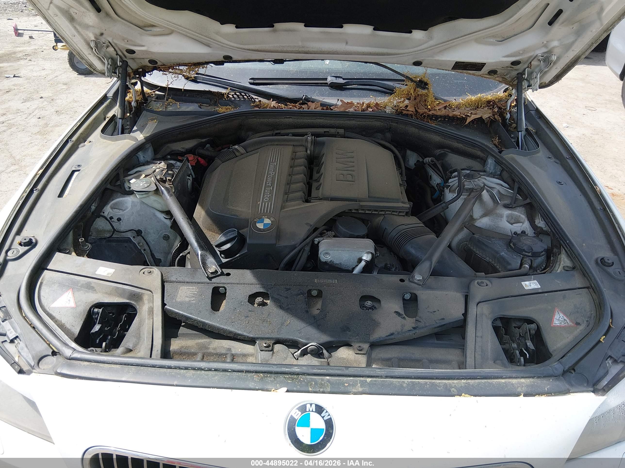 BMW 535I image 10