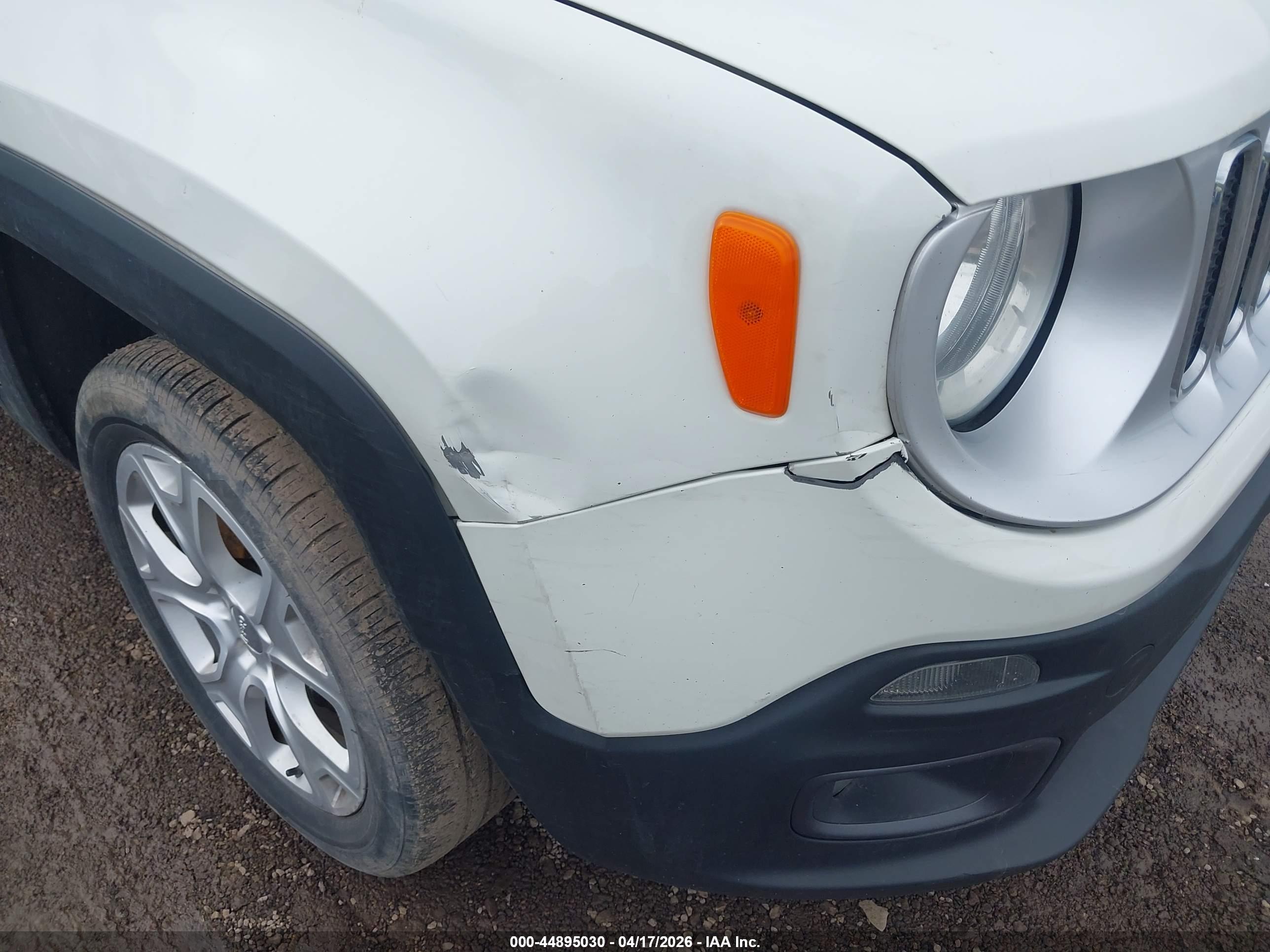 JEEP RENEGADE image 6