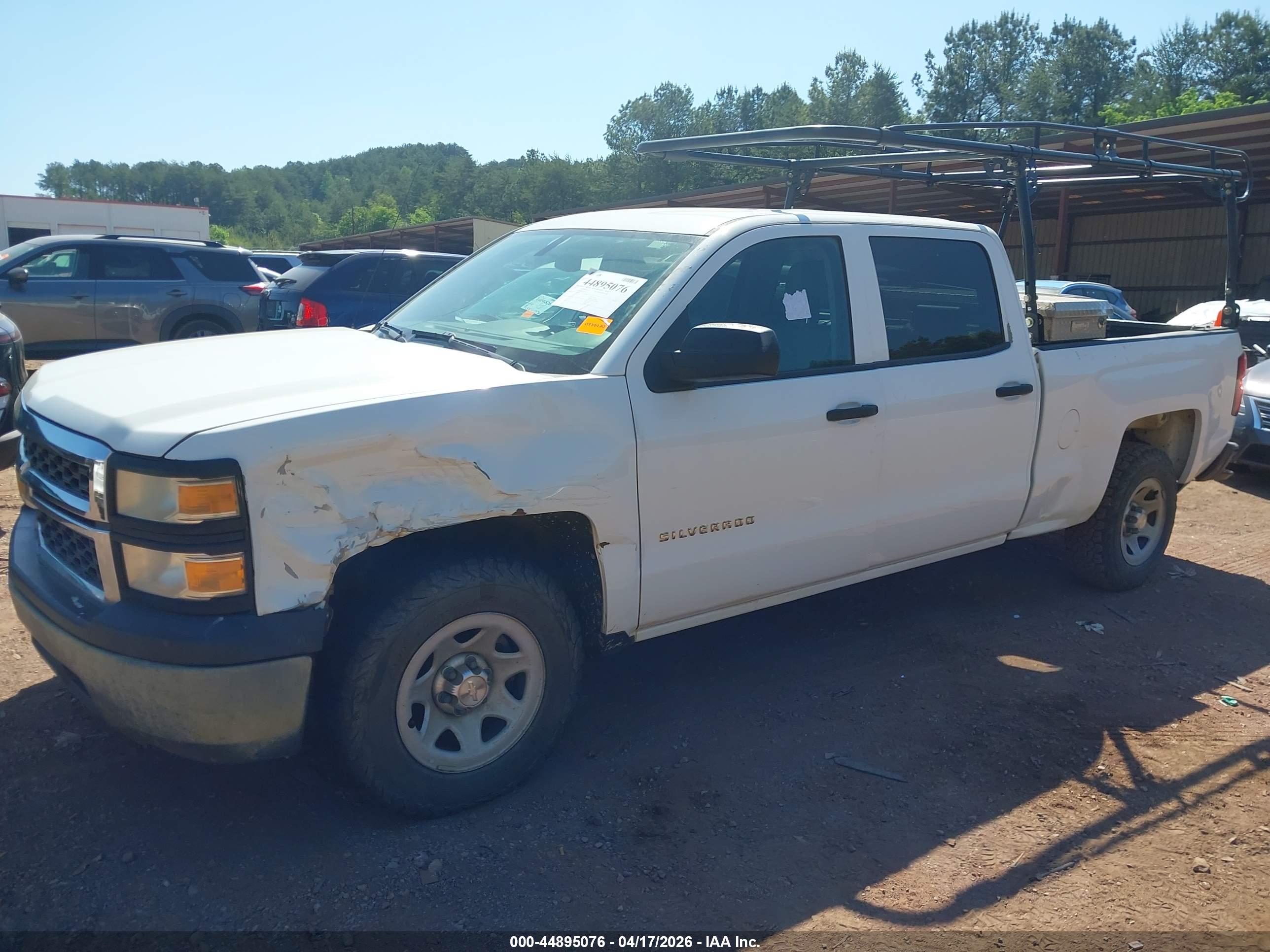 CHEVROLET SILVERADO image 6