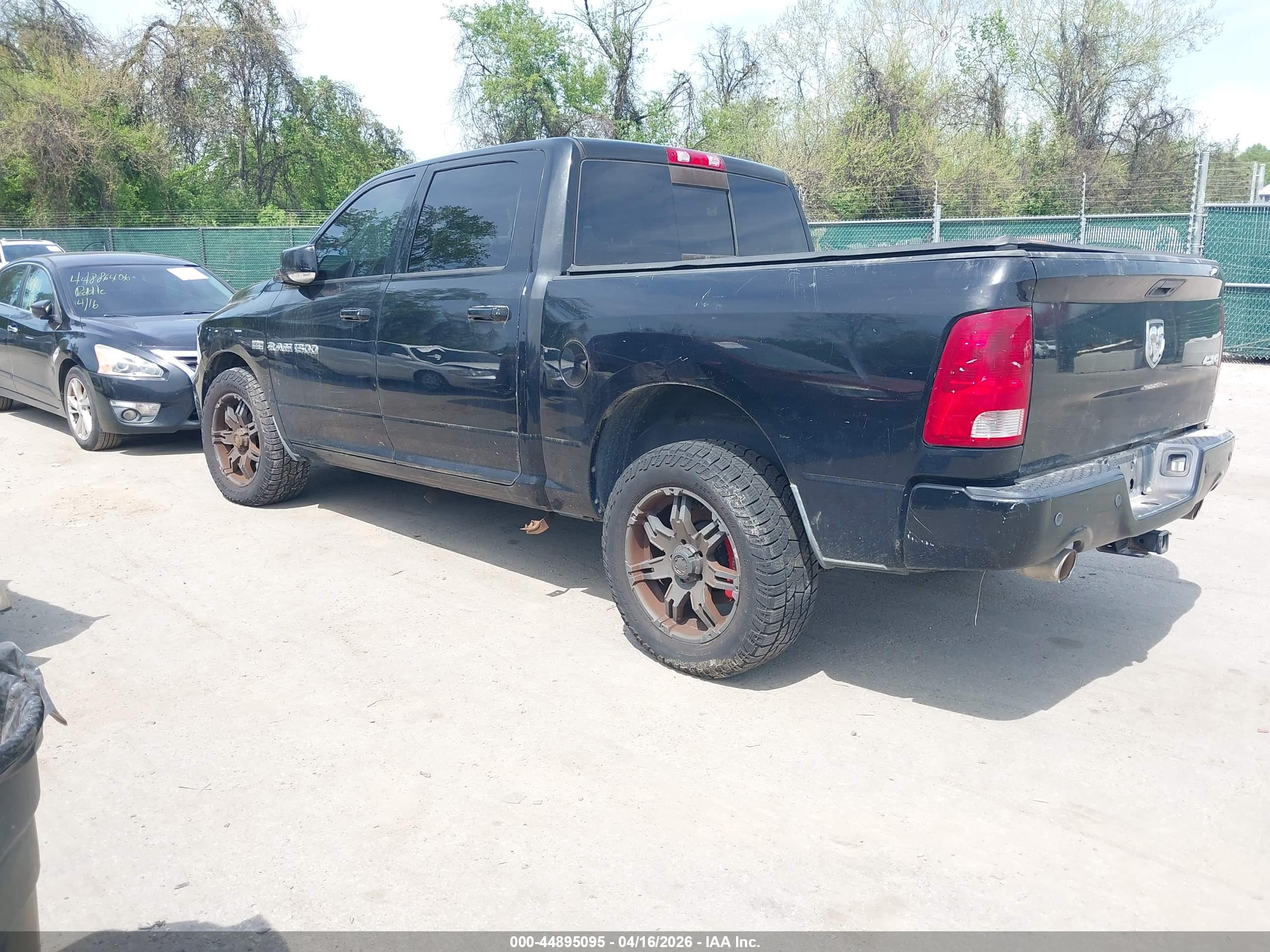 RAM 1500 image 3
