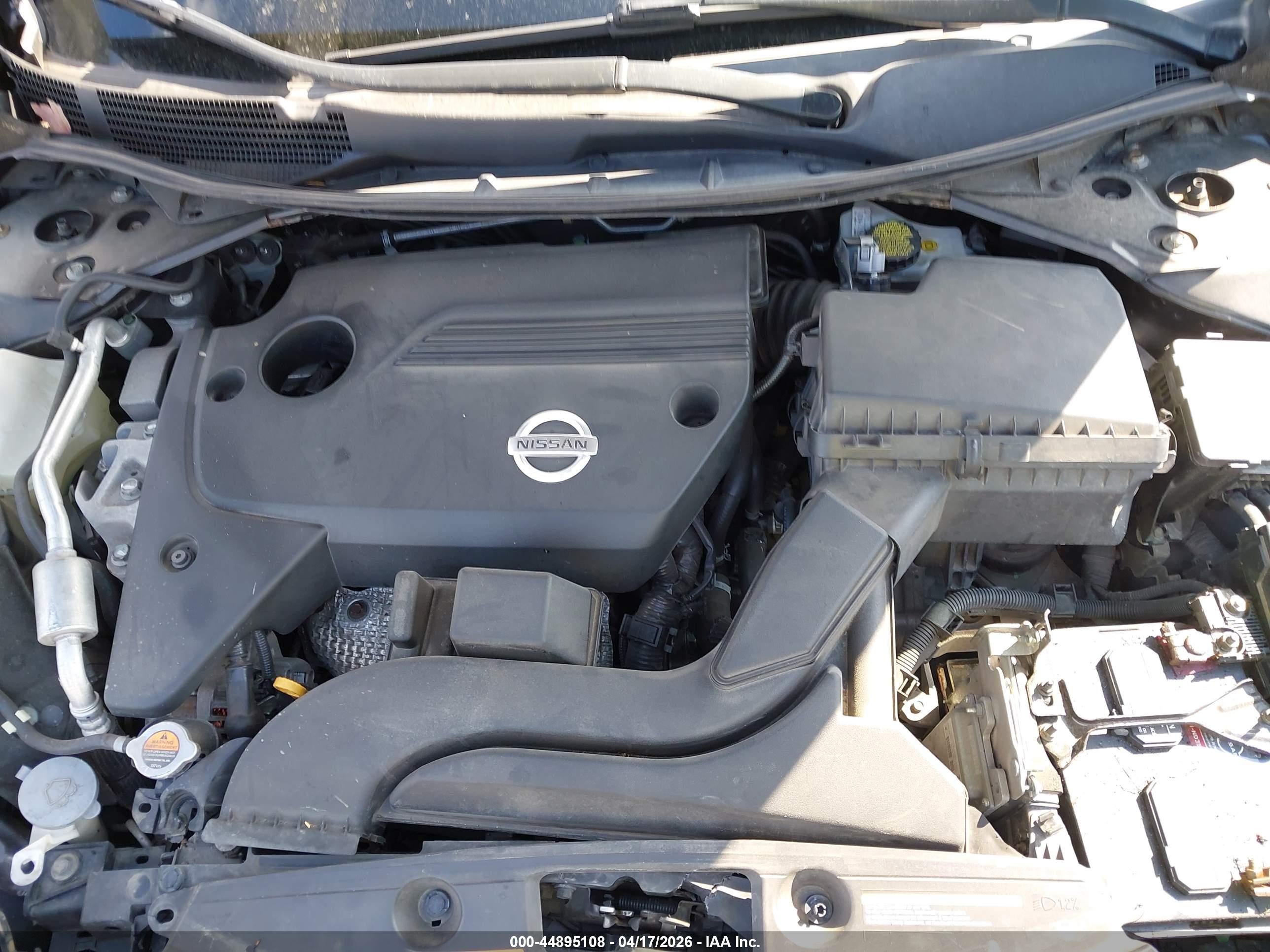 NISSAN ALTIMA image 10