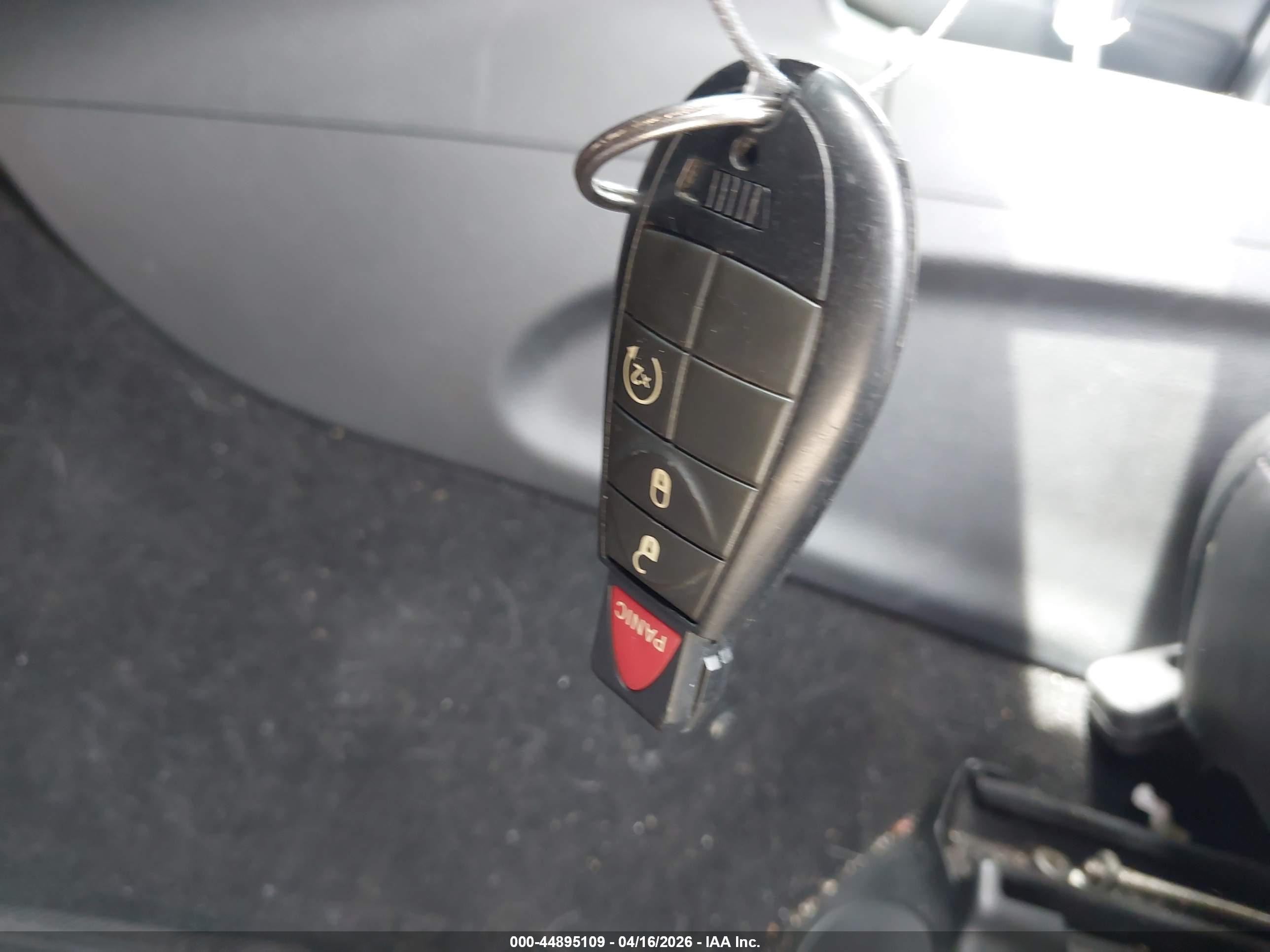 JEEP GRAND image 11