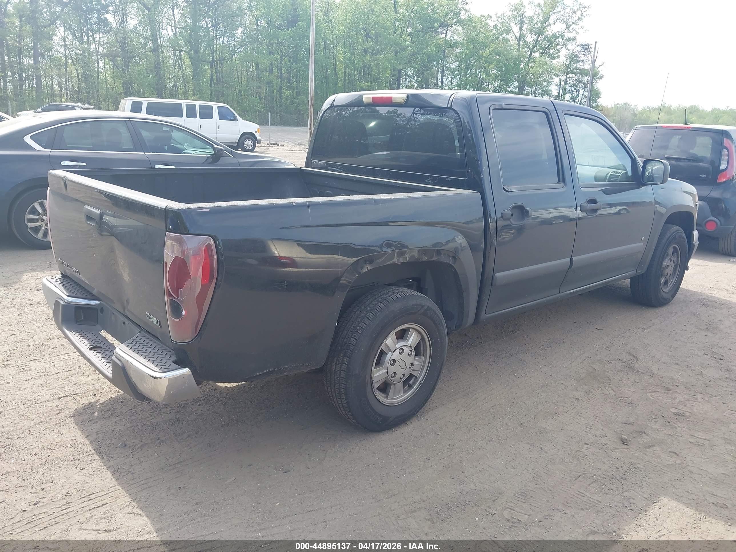 CHEVROLET COLORADO image 4