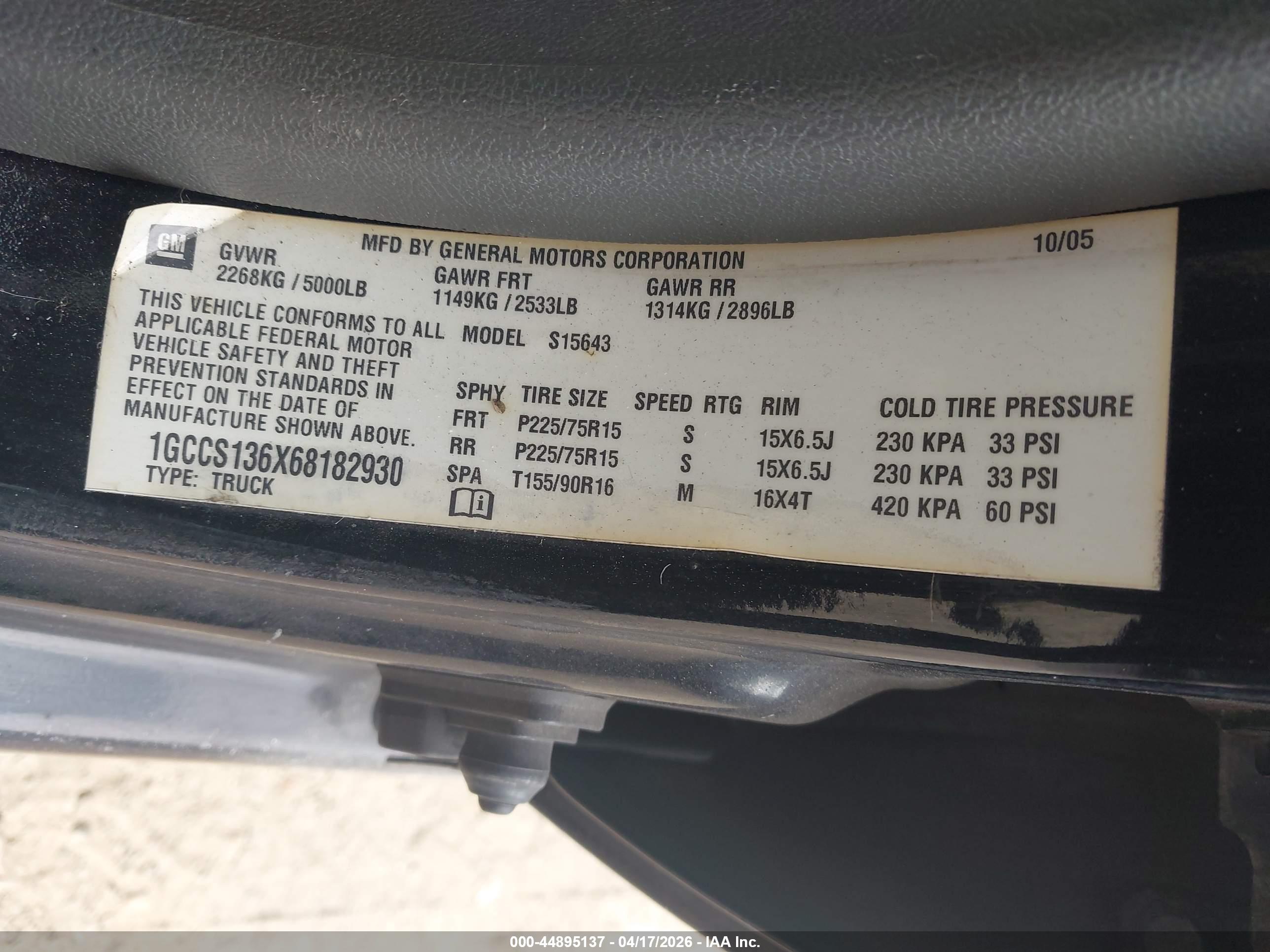 CHEVROLET COLORADO image 9