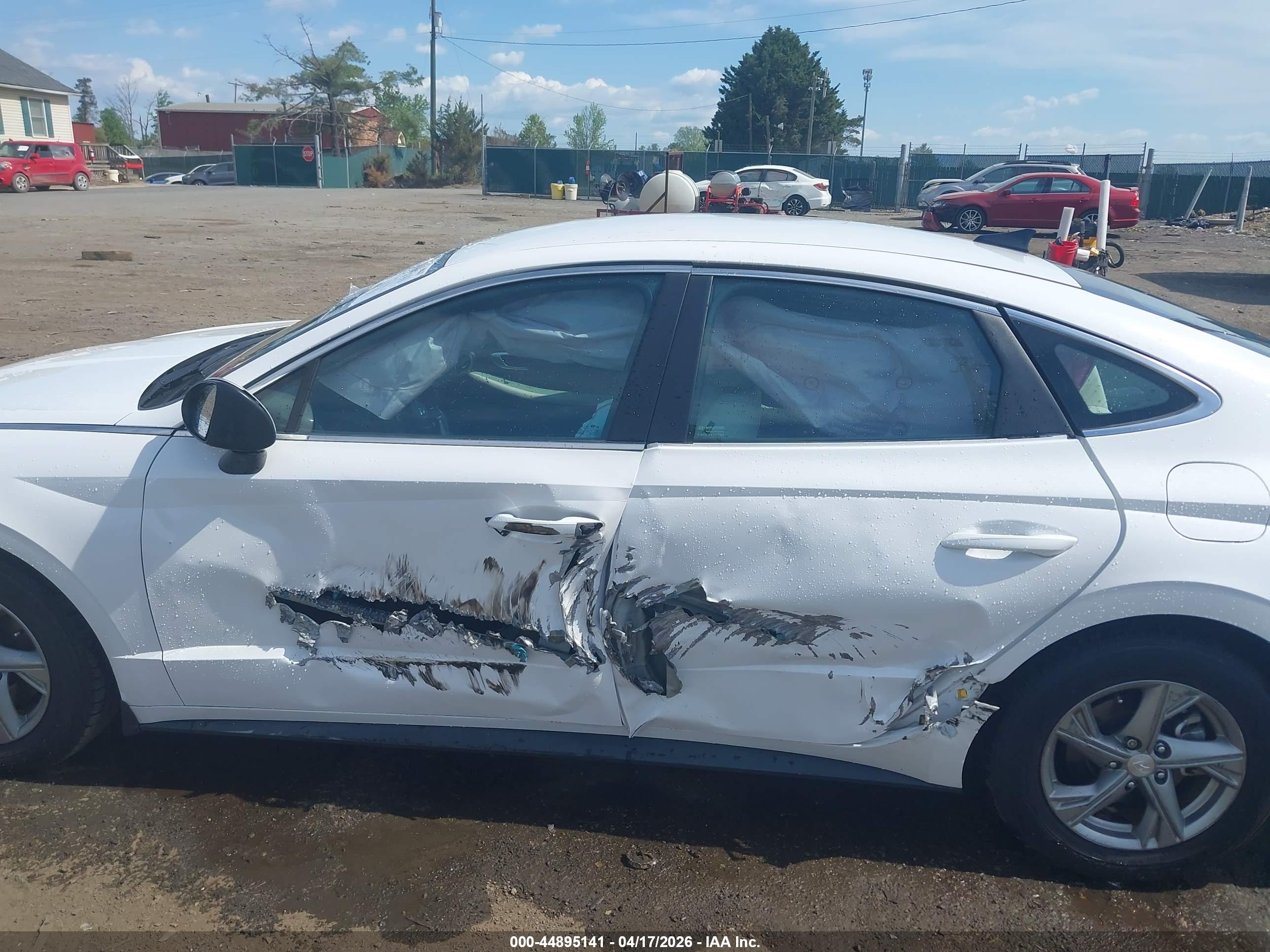 HYUNDAI SONATA image 6