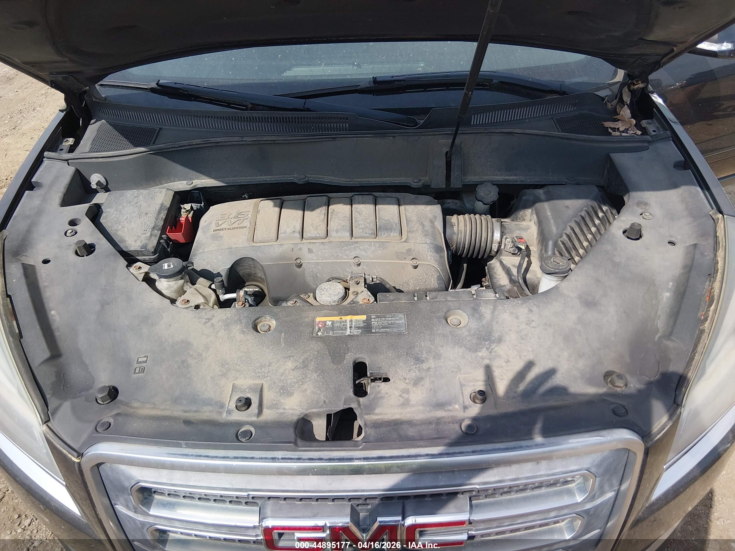 GMC ACADIA image 10
