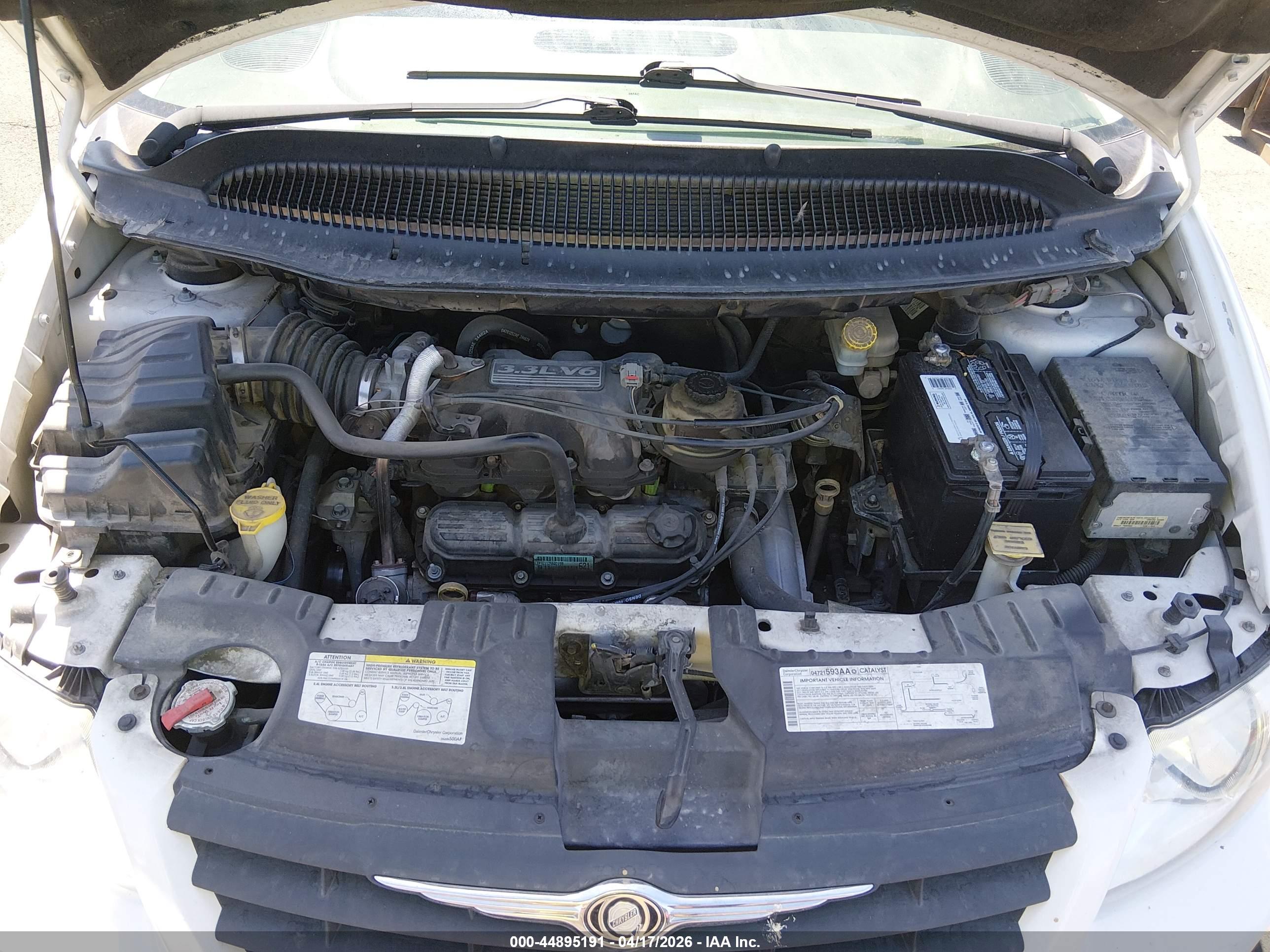 CHRYSLER TOWN image 10