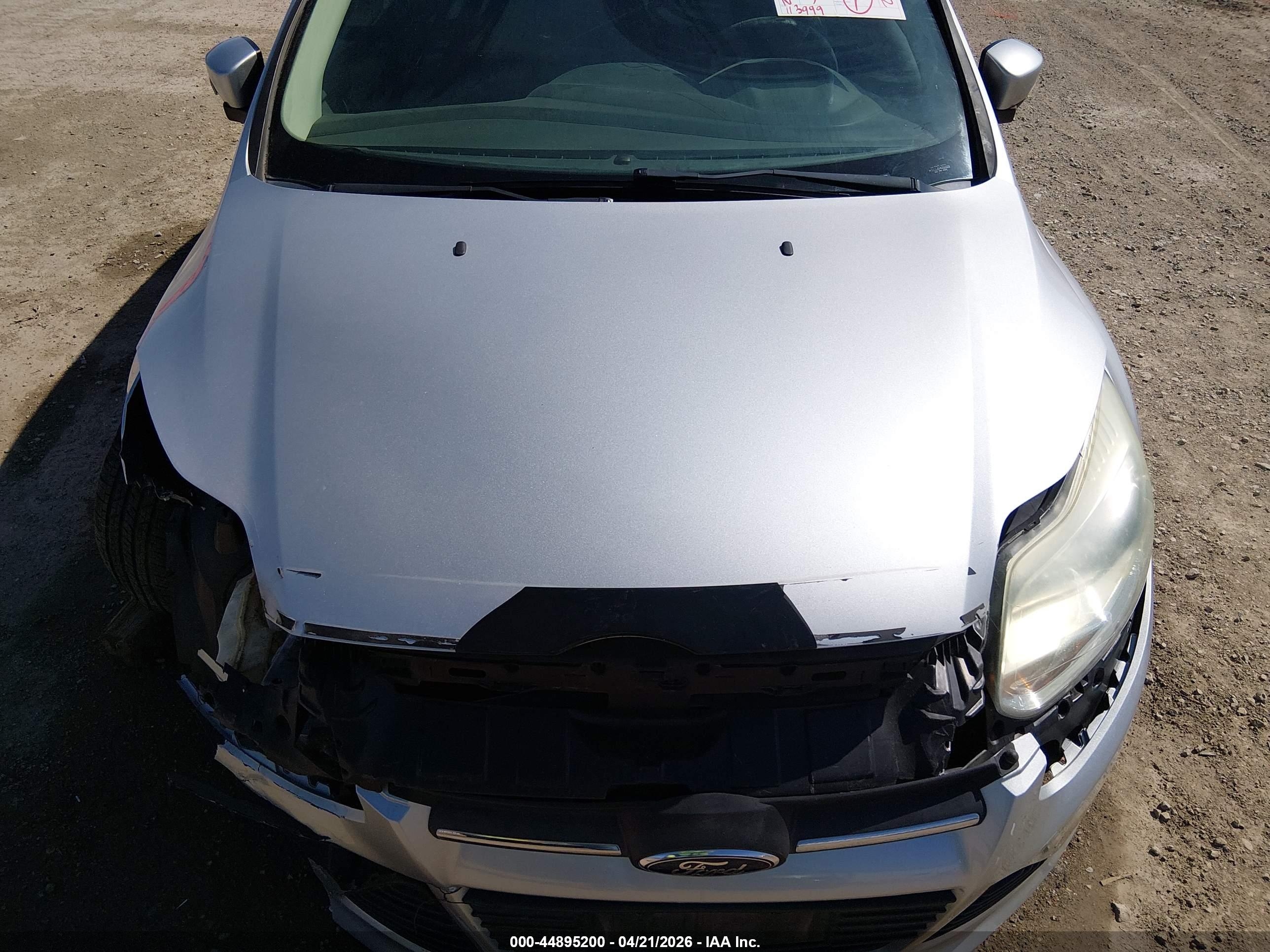 FORD FOCUS image 10