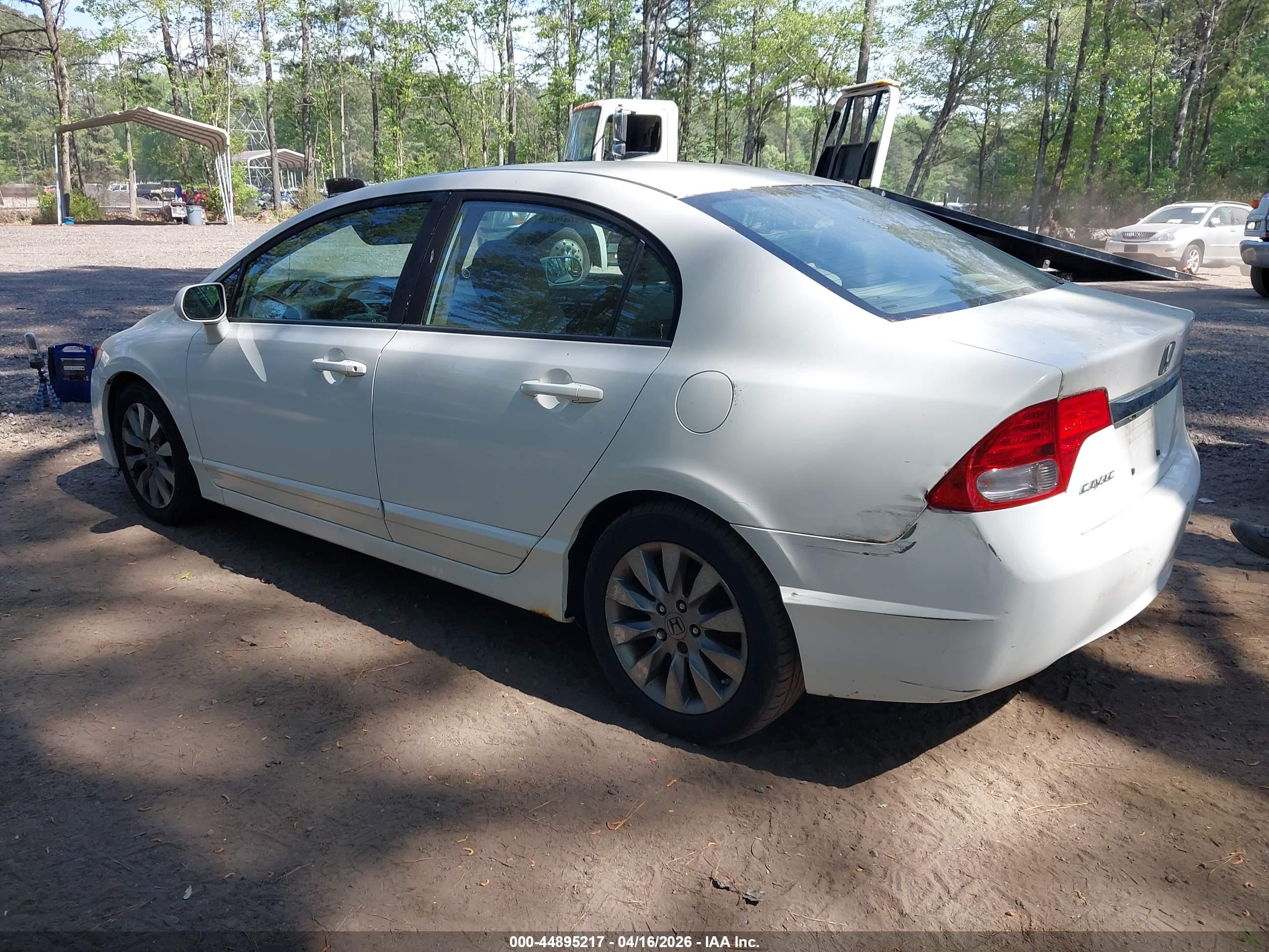 HONDA CIVIC image 3