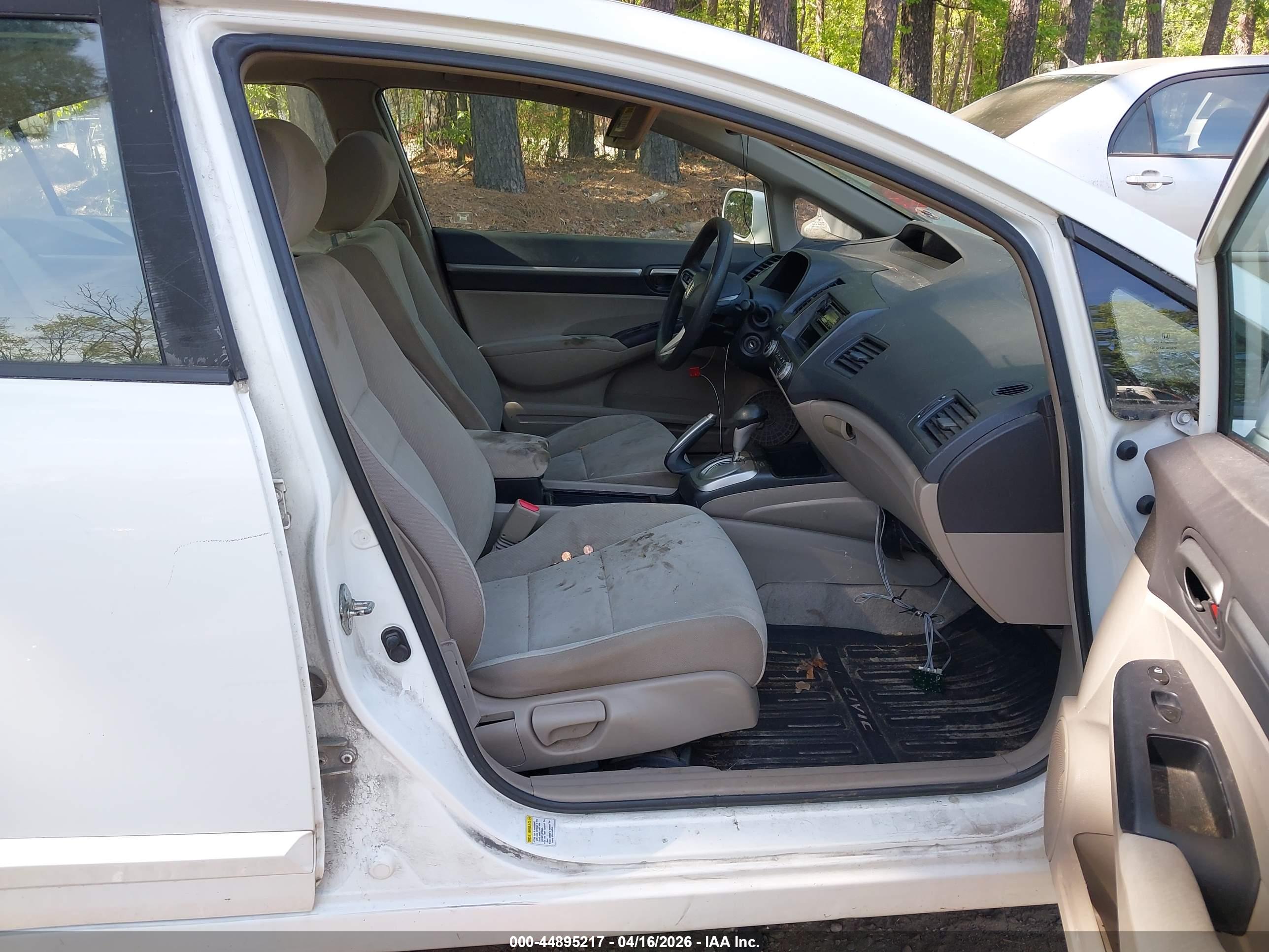 HONDA CIVIC image 5
