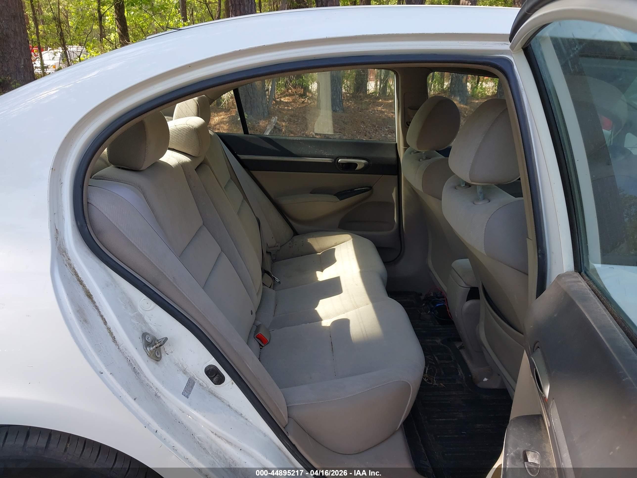 HONDA CIVIC image 8