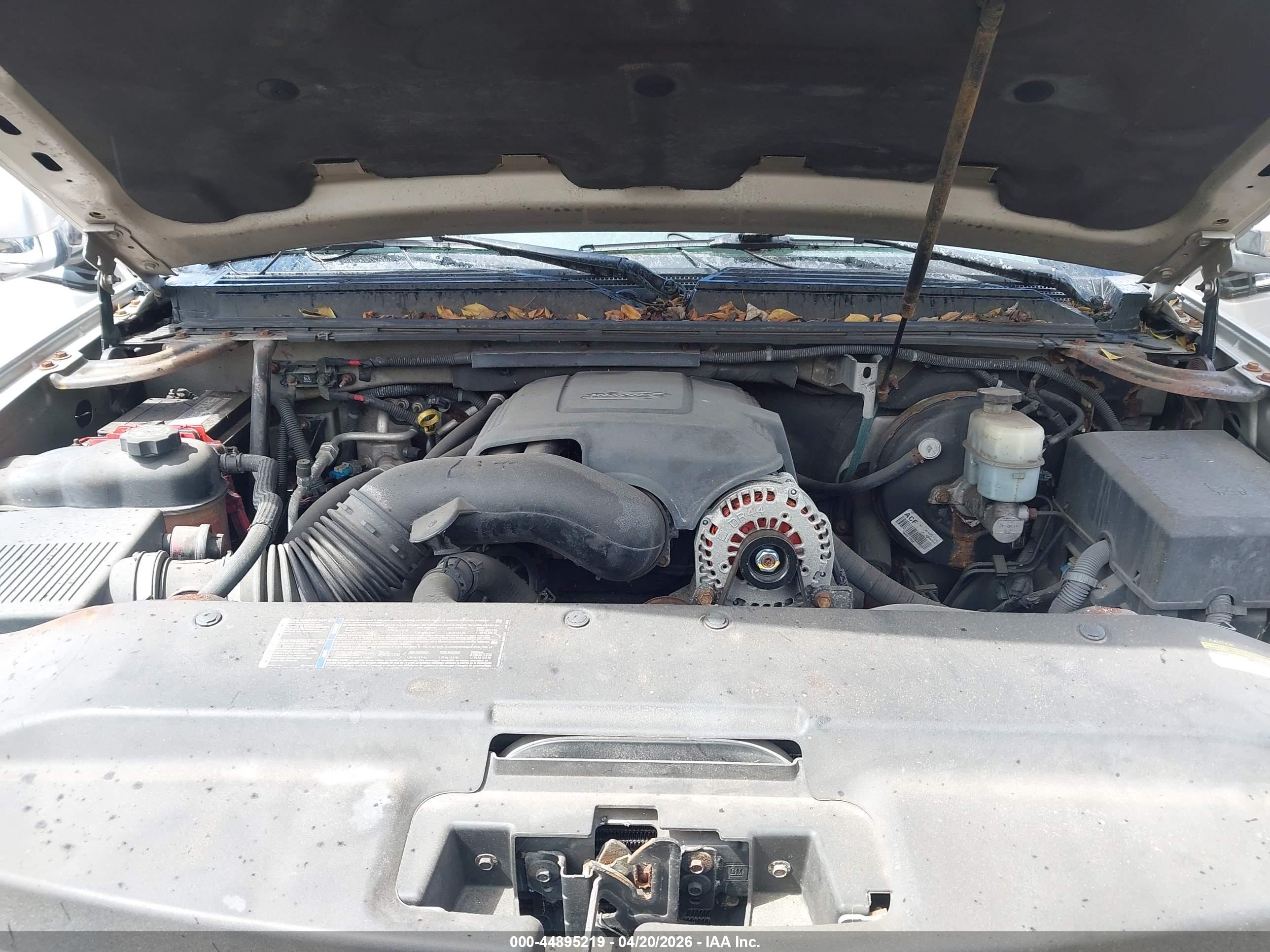 CADILLAC ESCALADE image 10