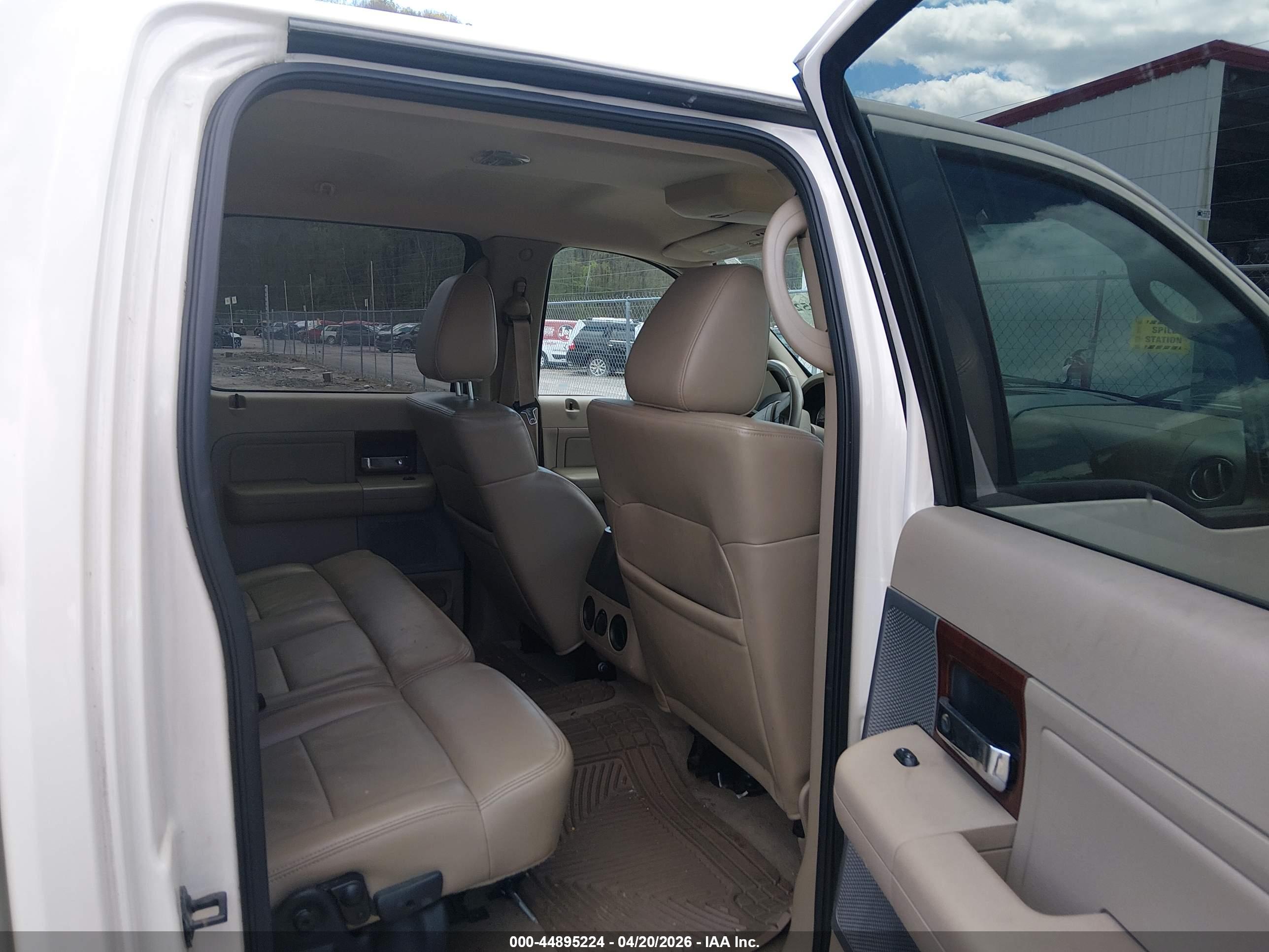 FORD F-150 image 8
