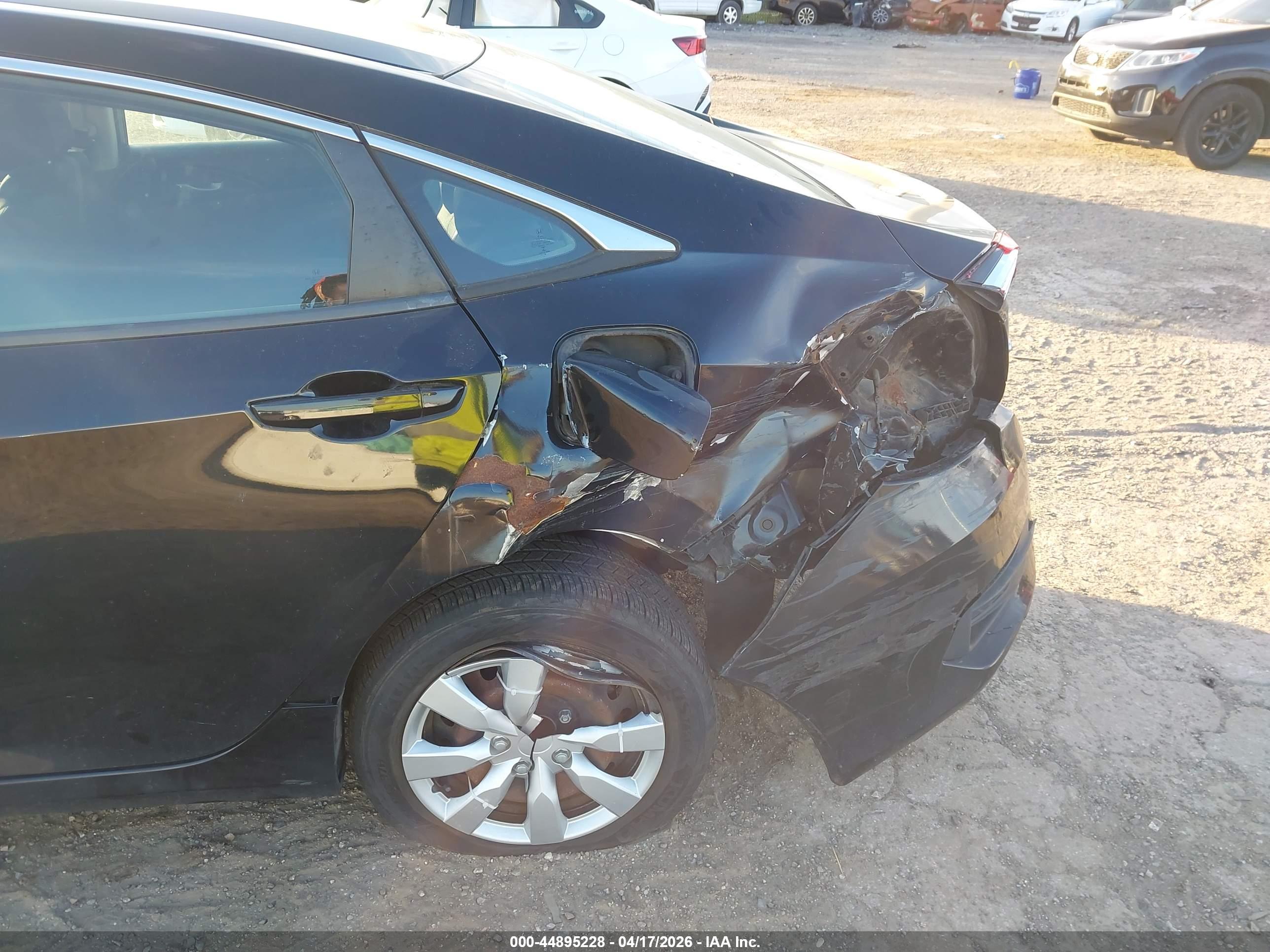 HONDA CIVIC image 6