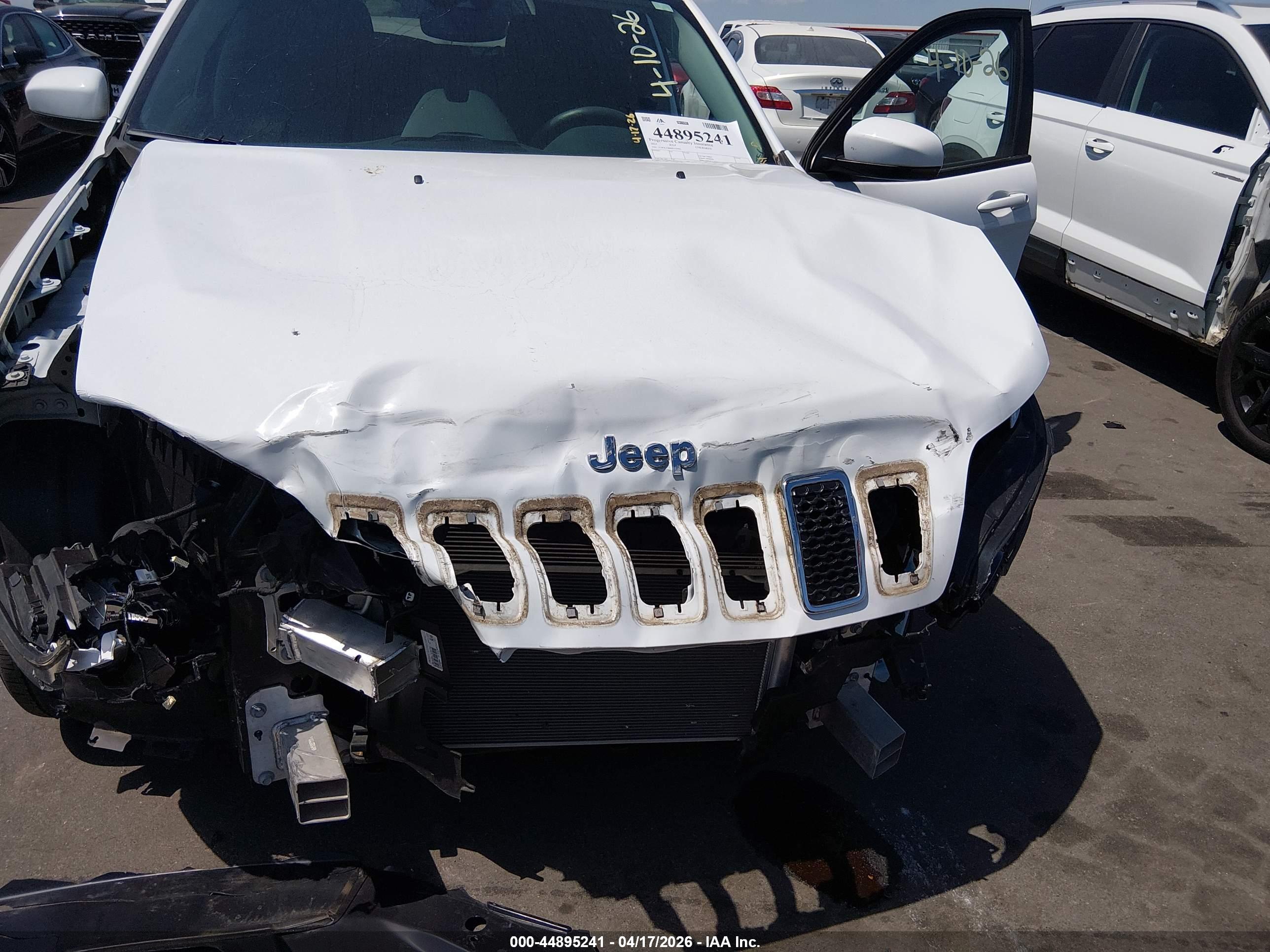 JEEP CHEROKEE image 6