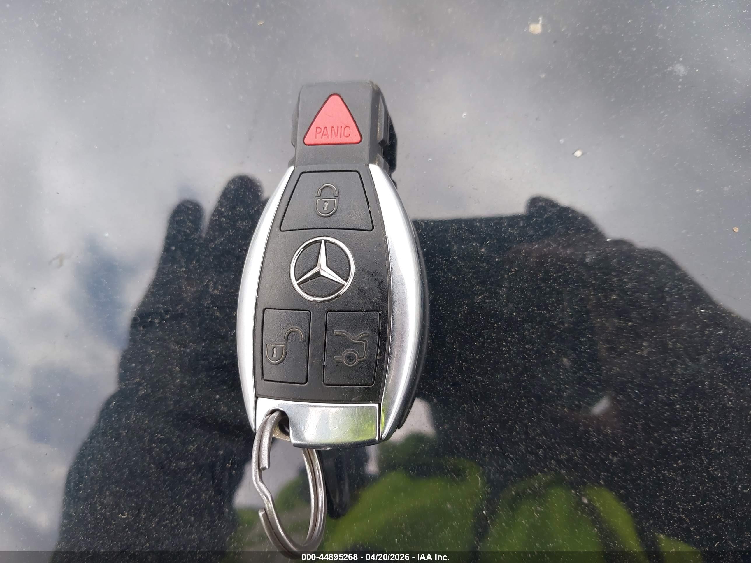 MERCEDES-BENZ C image 11