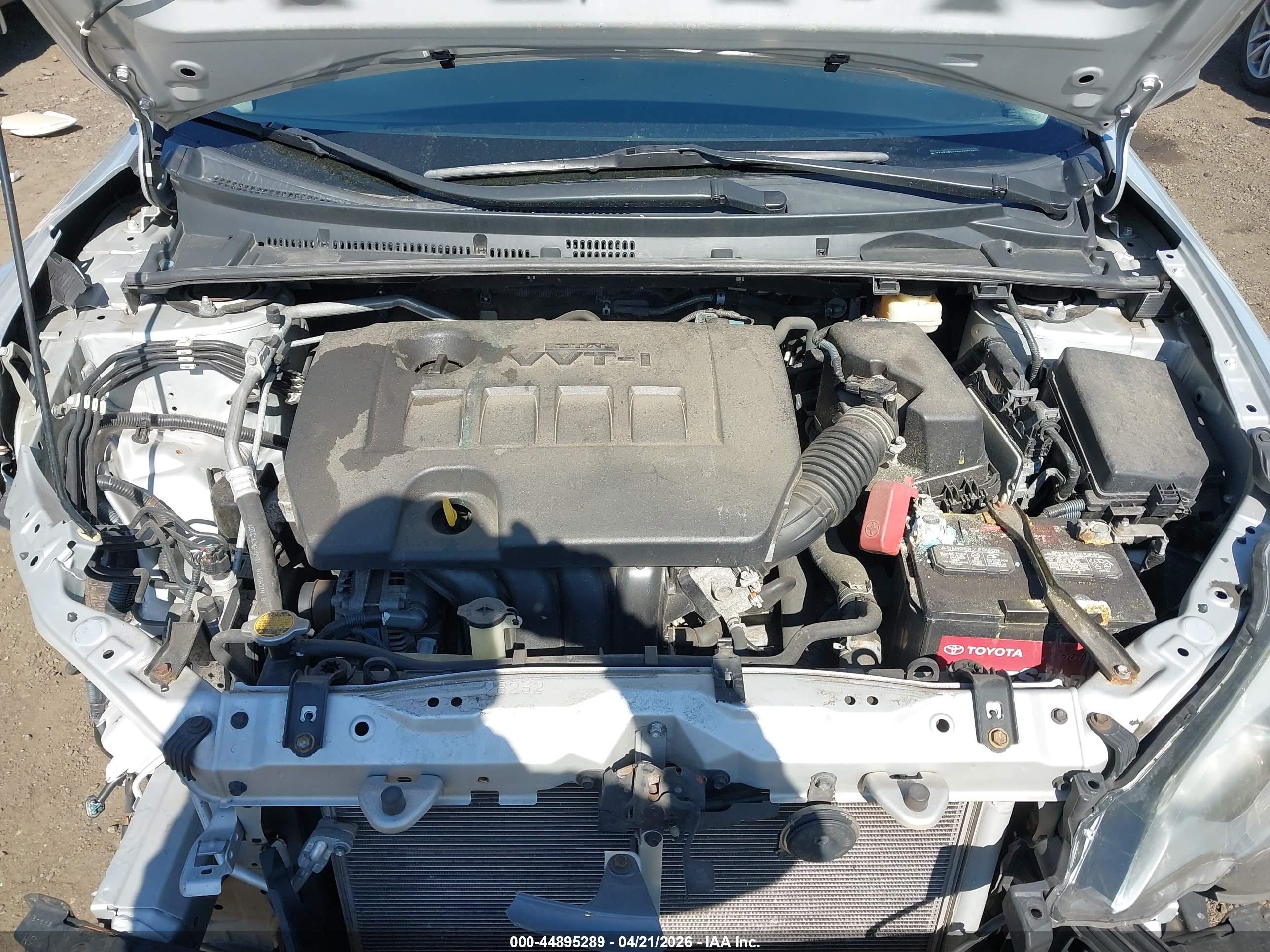 TOYOTA COROLLA image 10