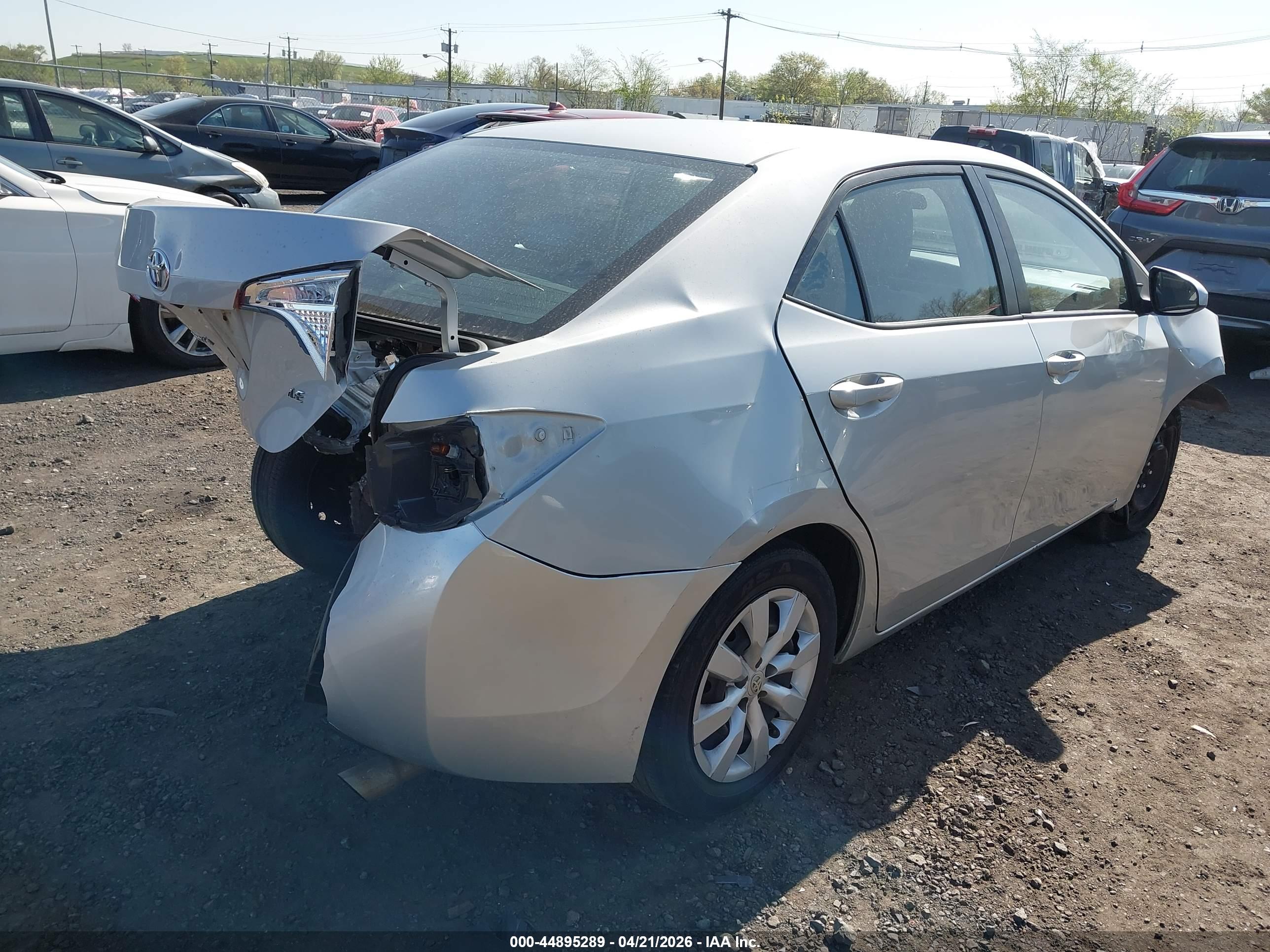 TOYOTA COROLLA image 4