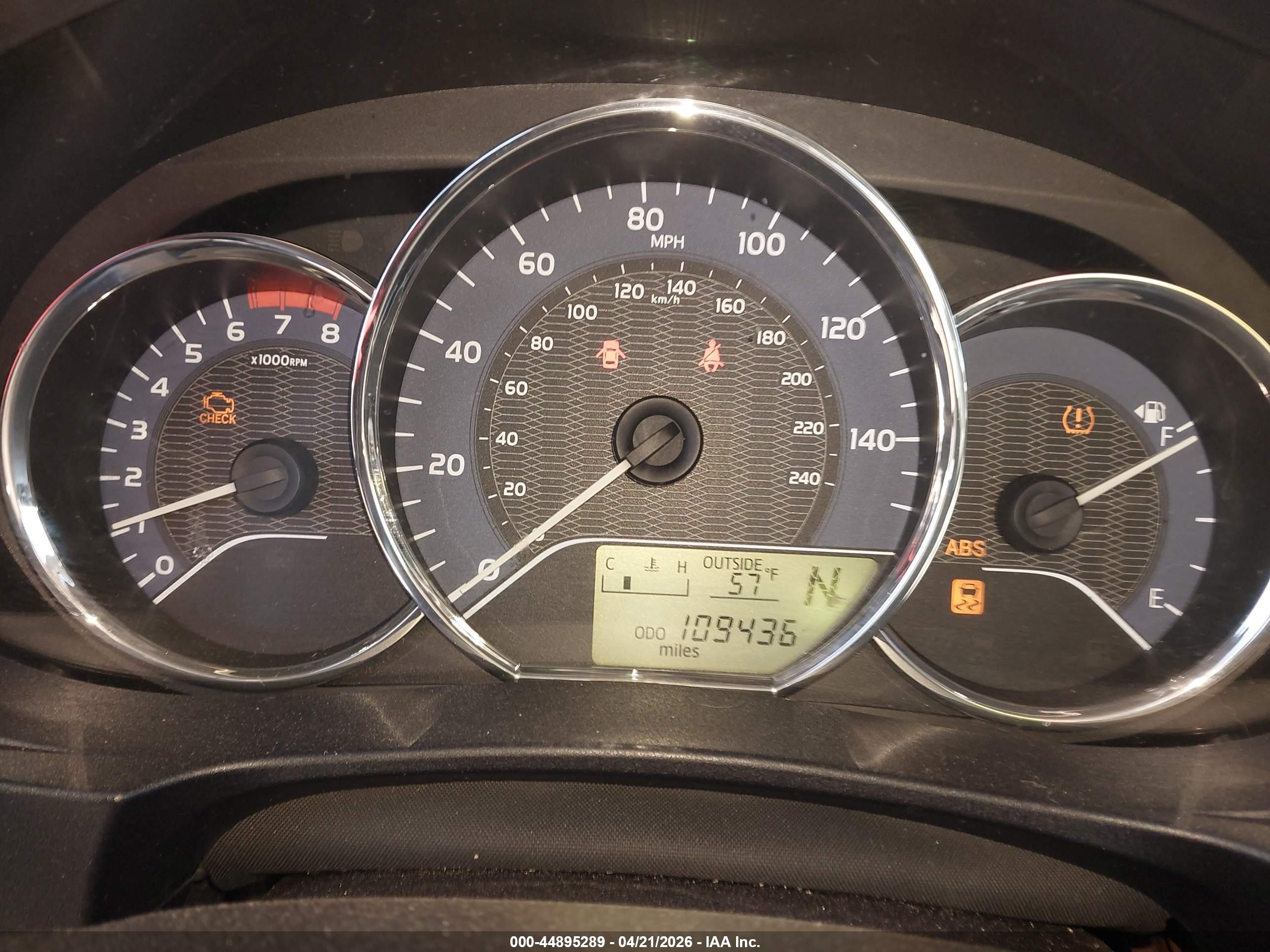 TOYOTA COROLLA image 7