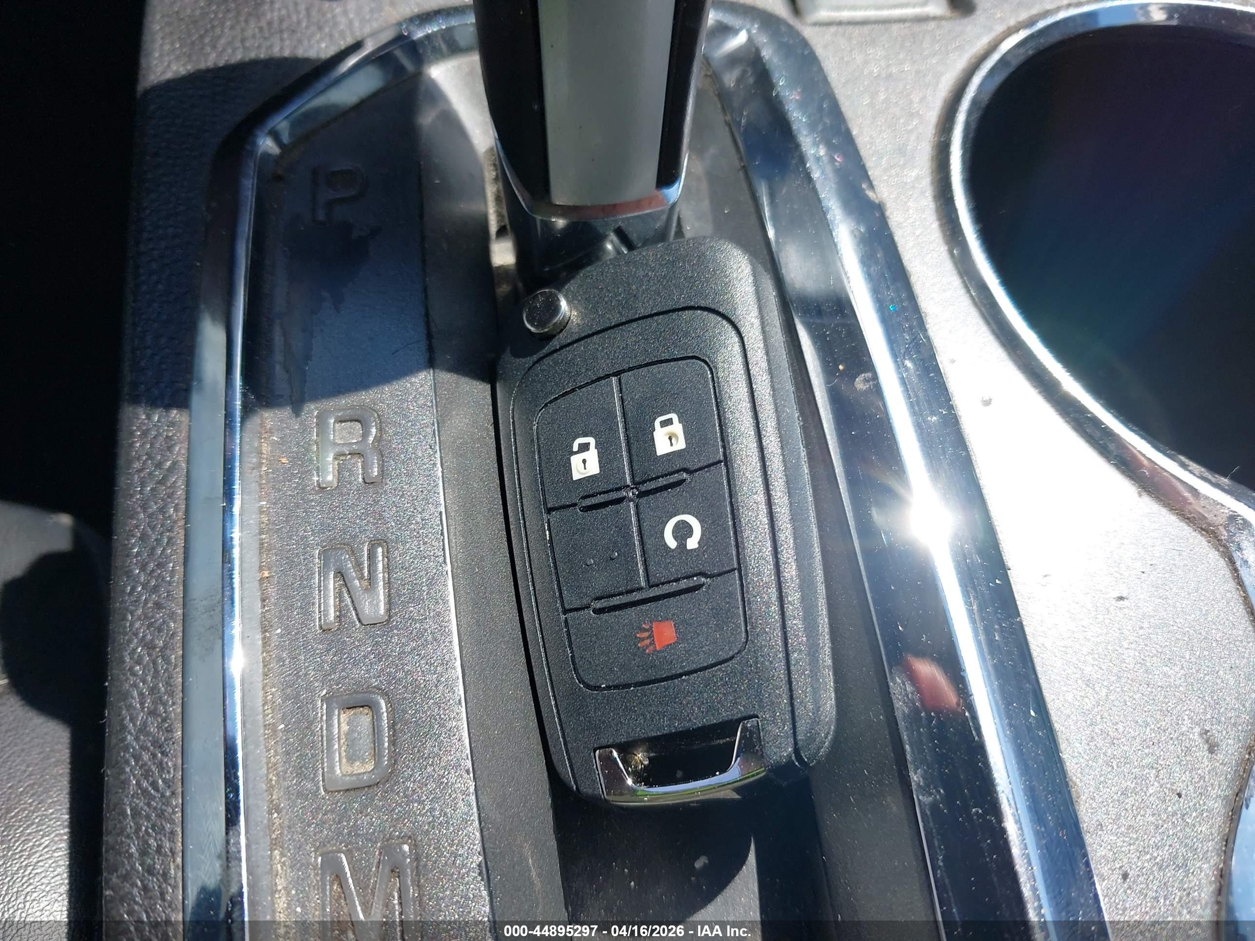 CHEVROLET EQUINOX image 11