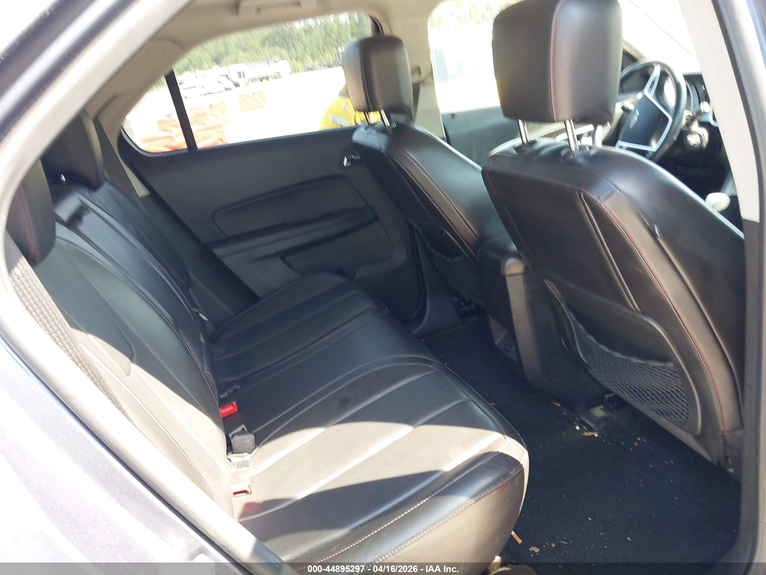 CHEVROLET EQUINOX image 8
