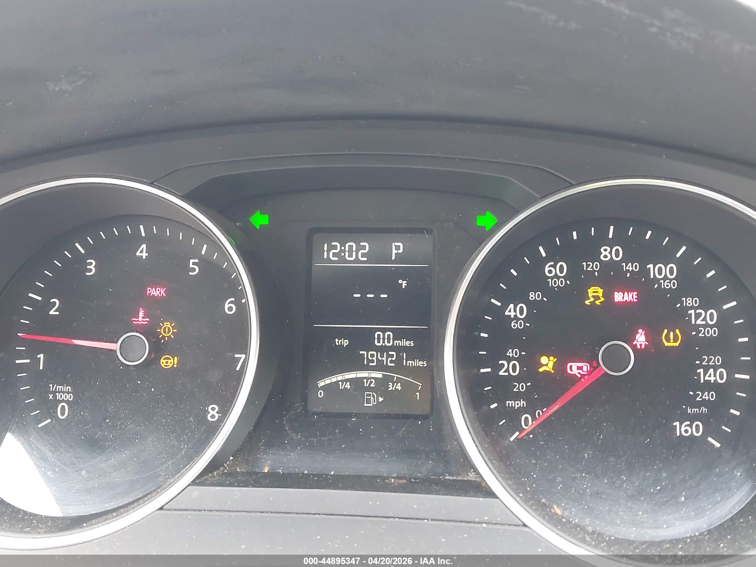 VOLKSWAGEN JETTA image 7
