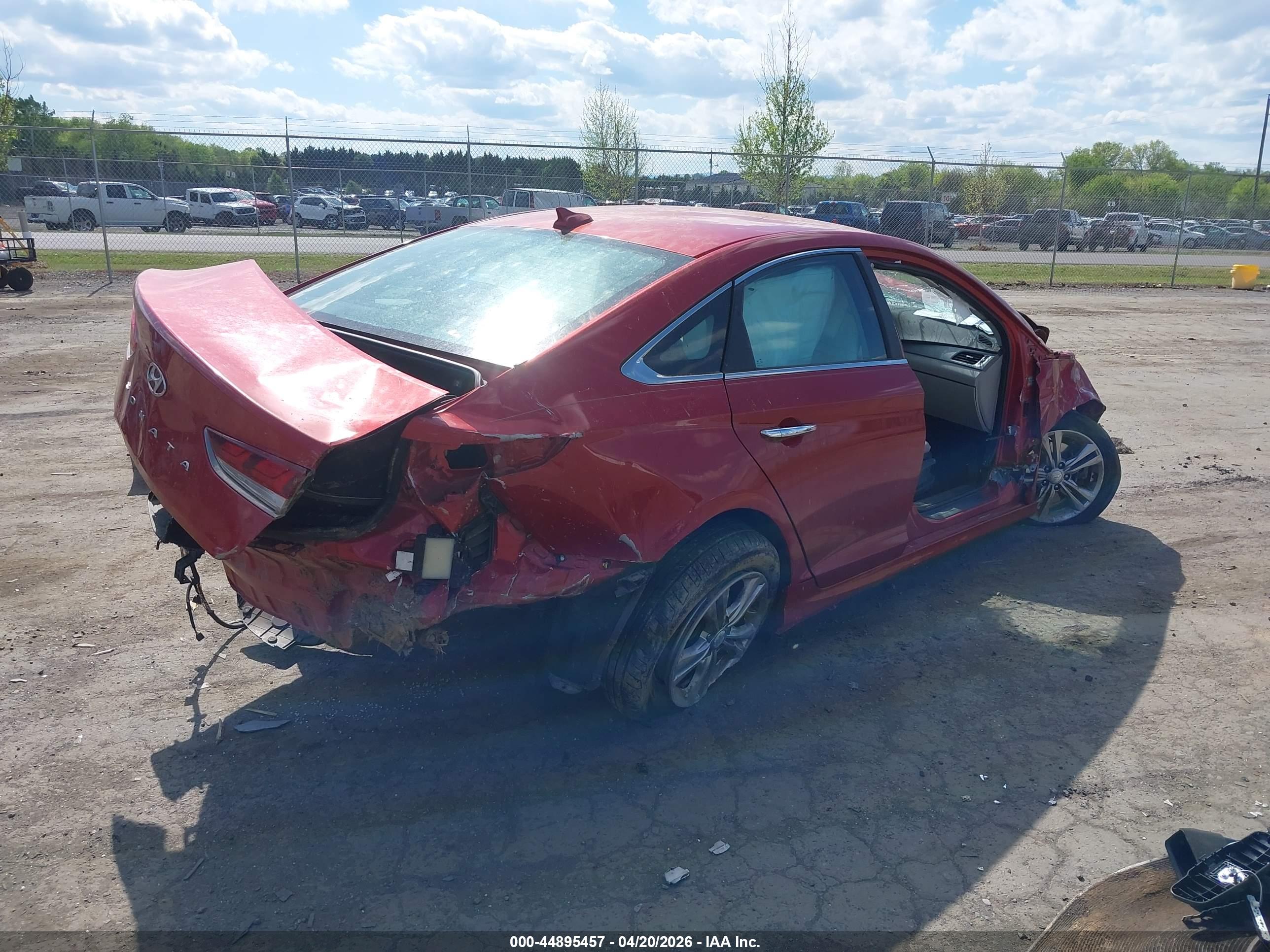 HYUNDAI SONATA image 4