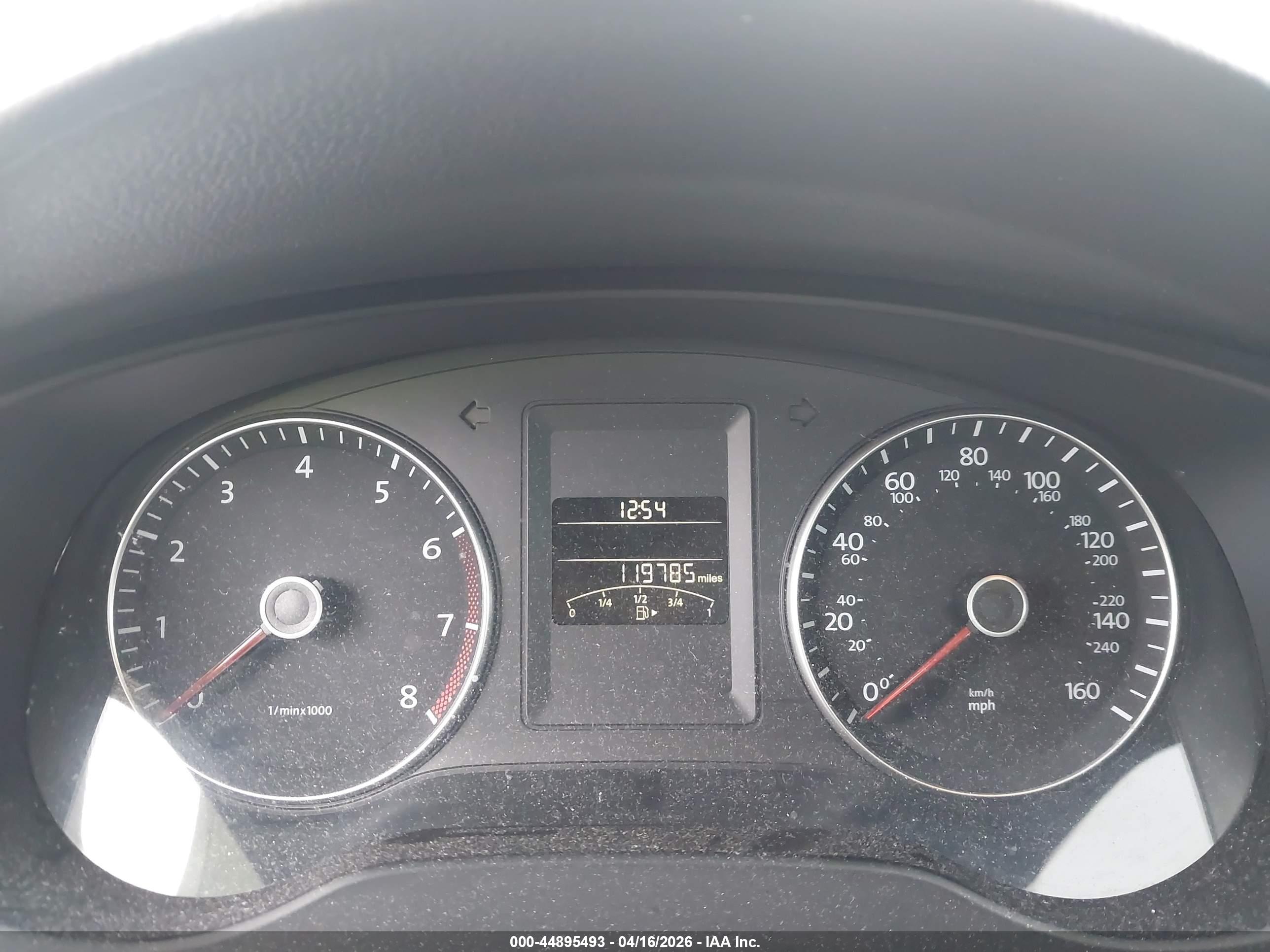 VOLKSWAGEN JETTA image 7