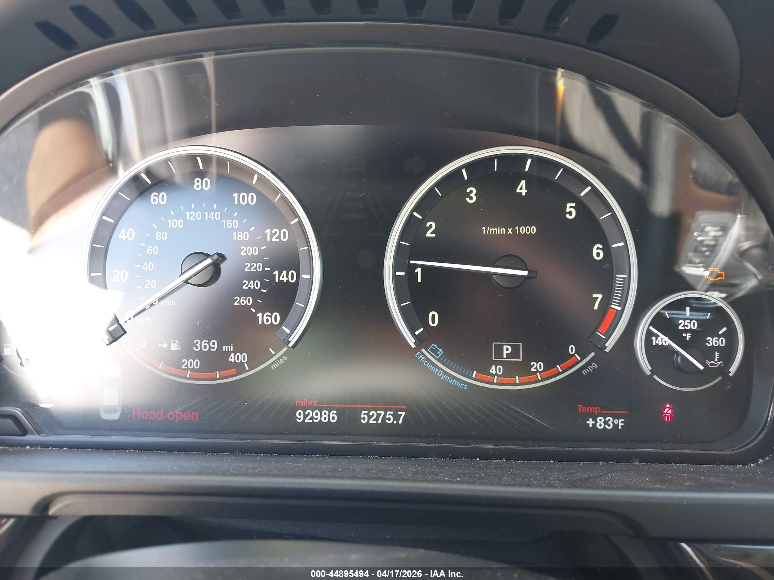 BMW 528I image 7