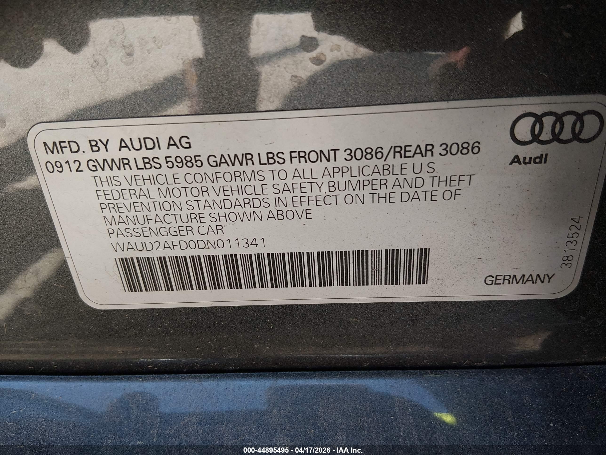 AUDI S8 image 9