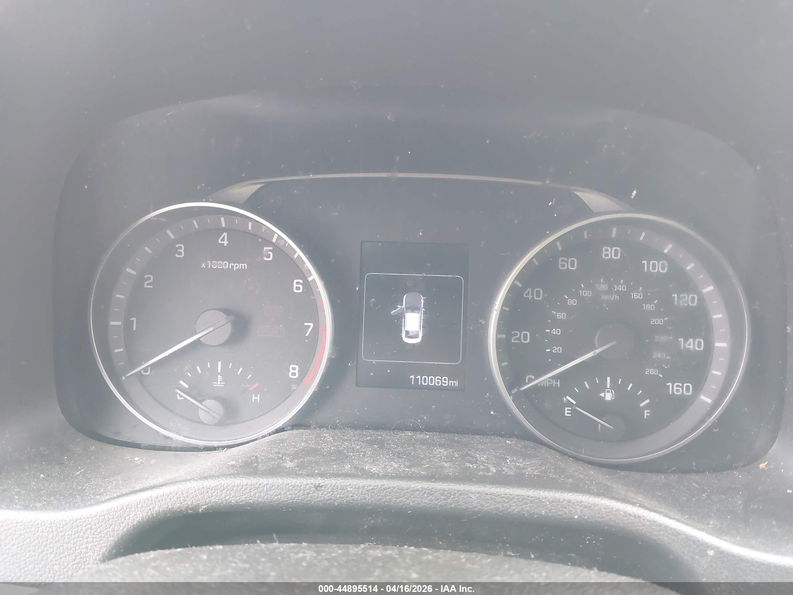 HYUNDAI ELANTRA image 7