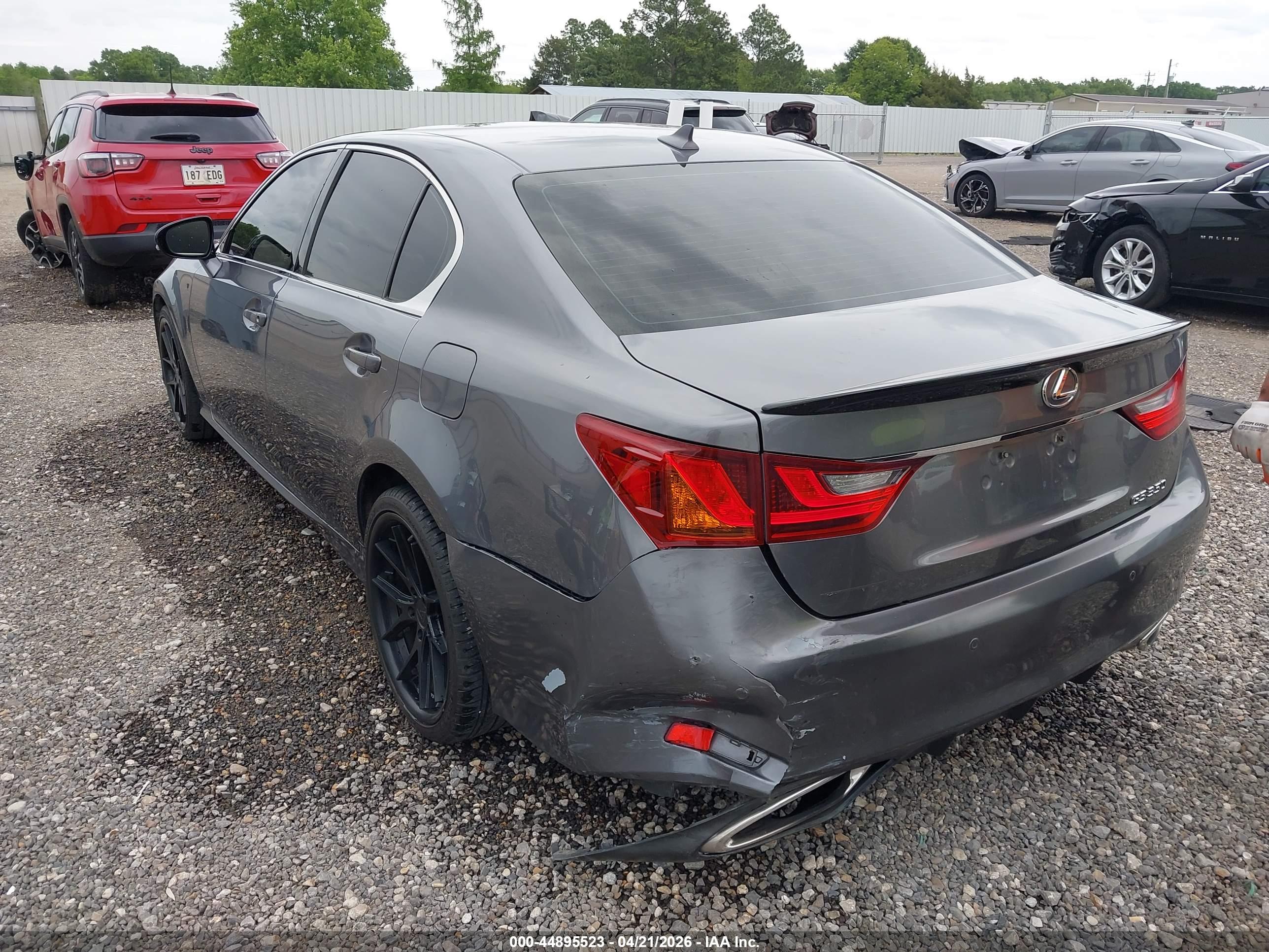 LEXUS GS image 3