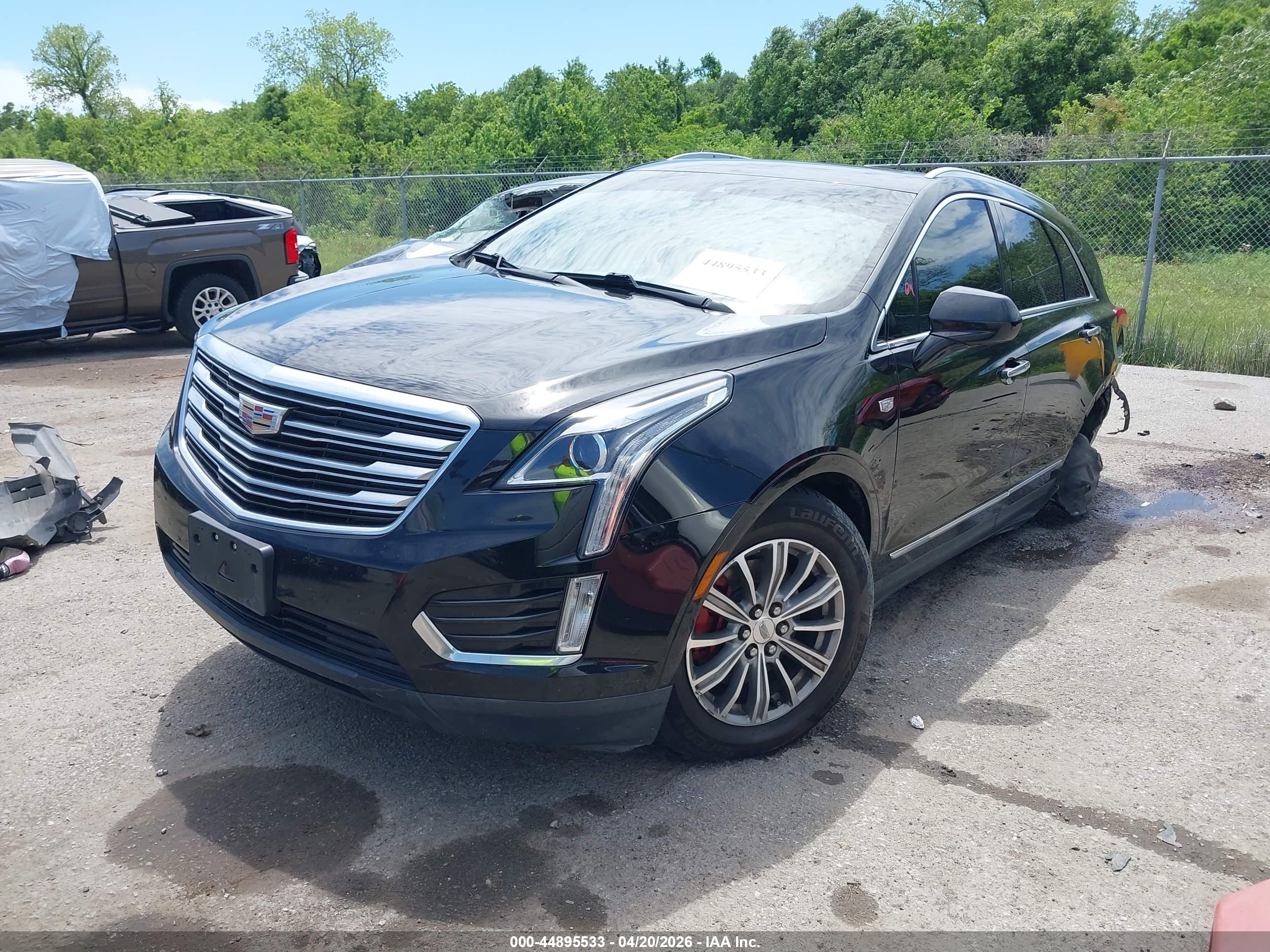 CADILLAC XT5 image 2