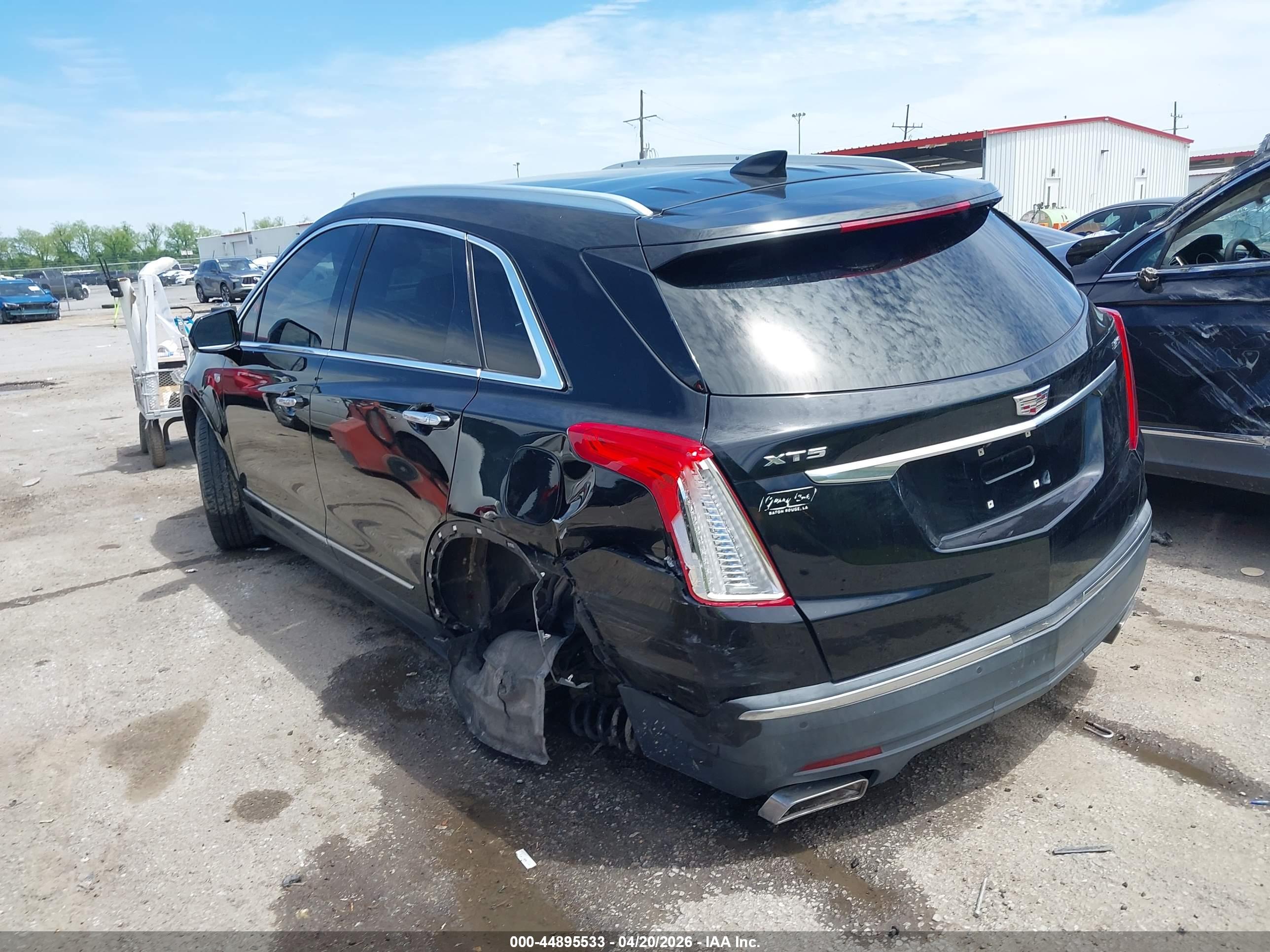 CADILLAC XT5 image 3