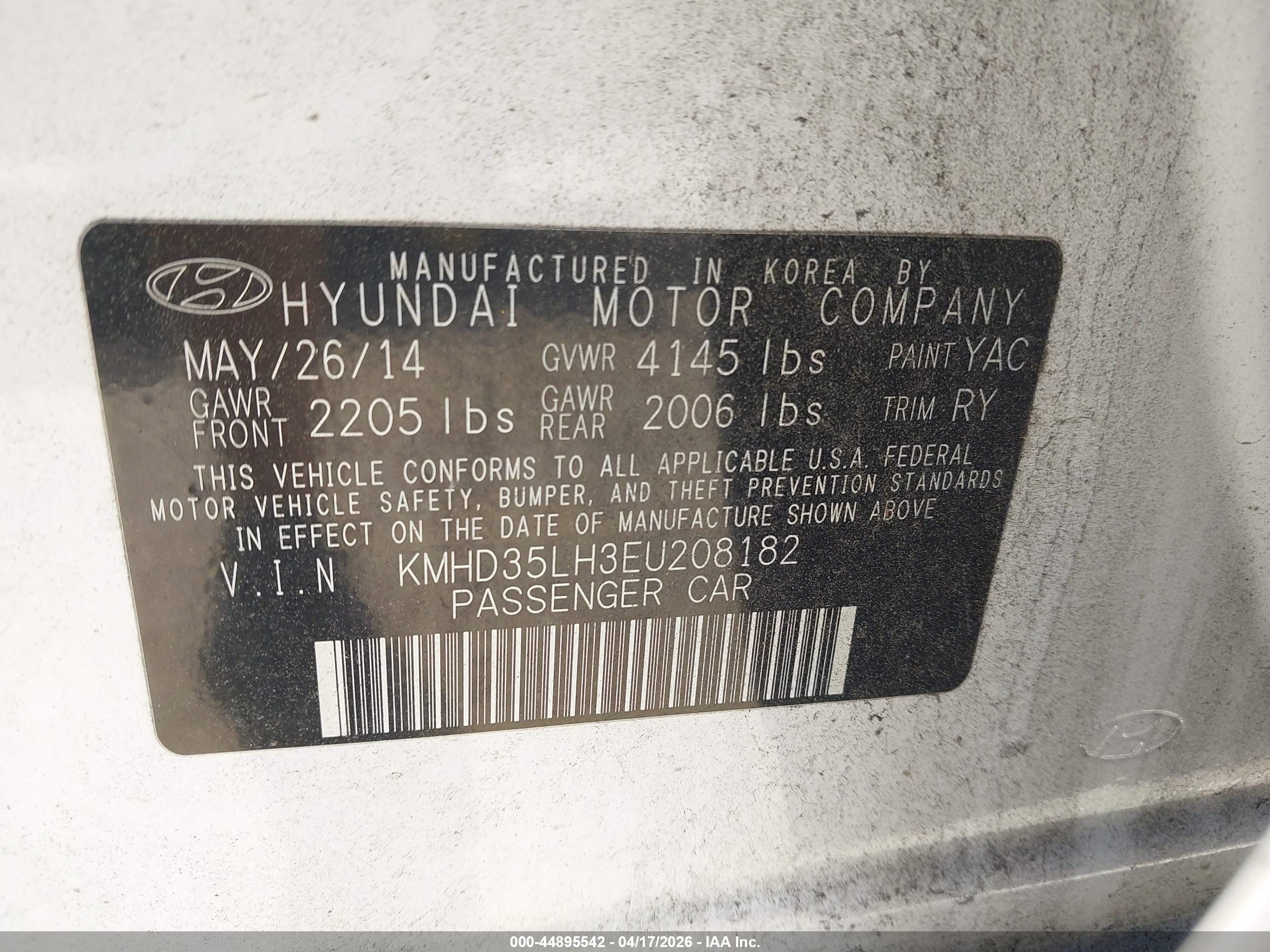 HYUNDAI ELANTRA image 9