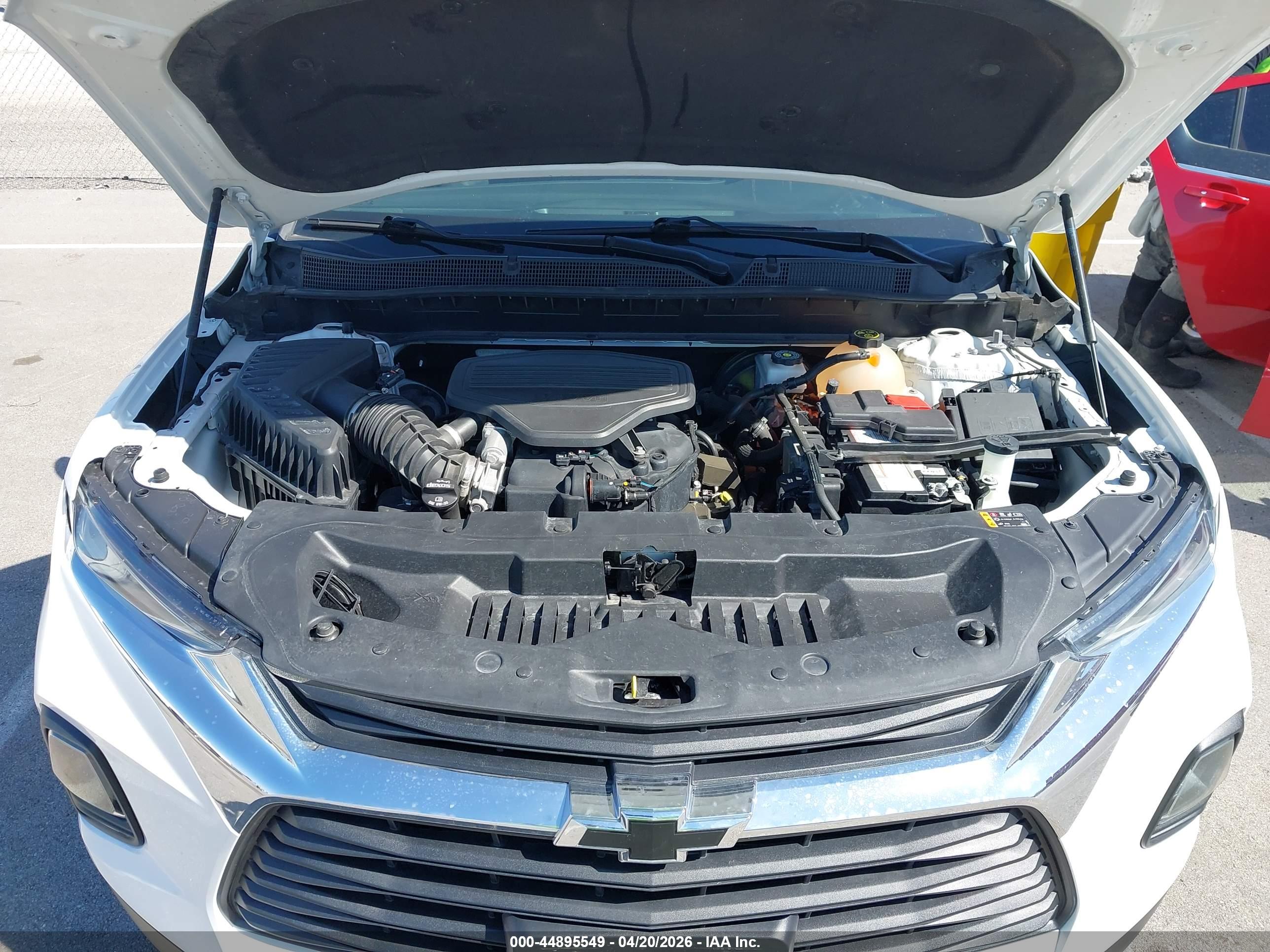CHEVROLET BLAZER image 10