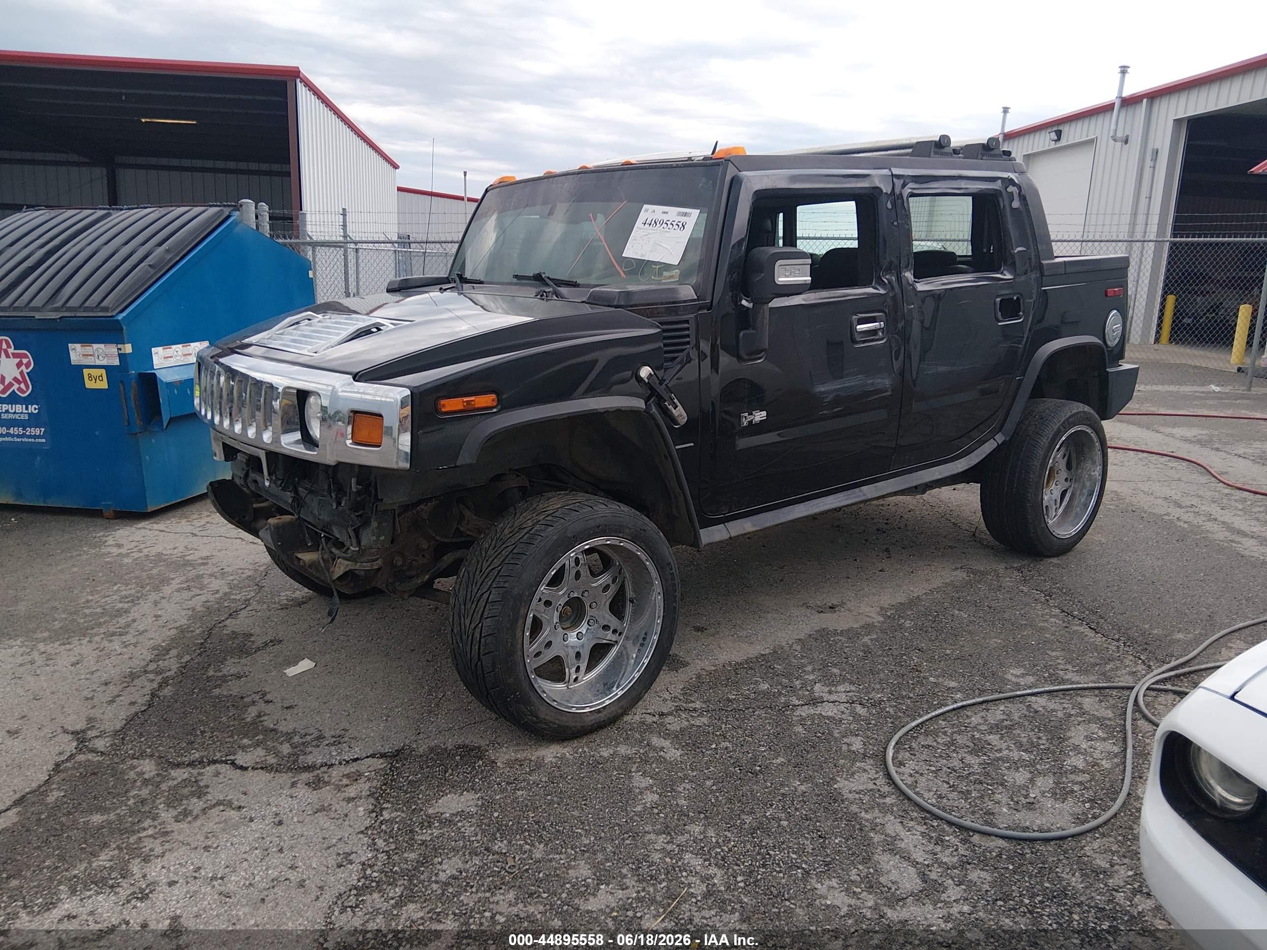 HUMMER H2 image 2