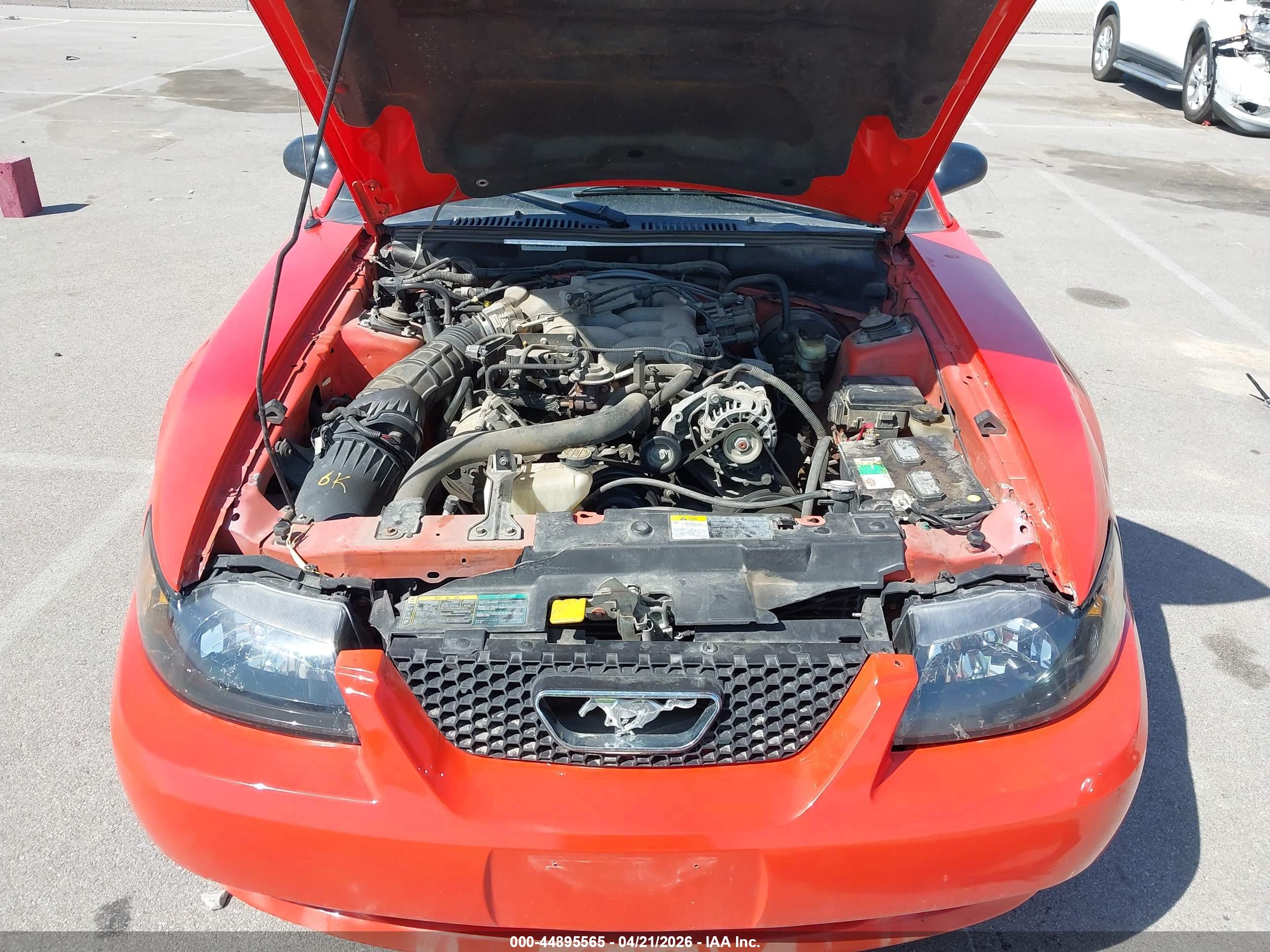 FORD MUSTANG image 10