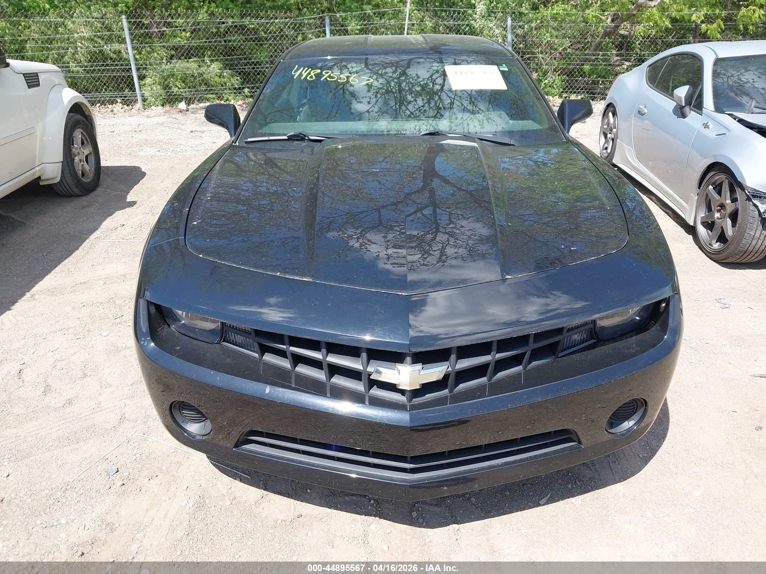 CHEVROLET CAMARO image 6