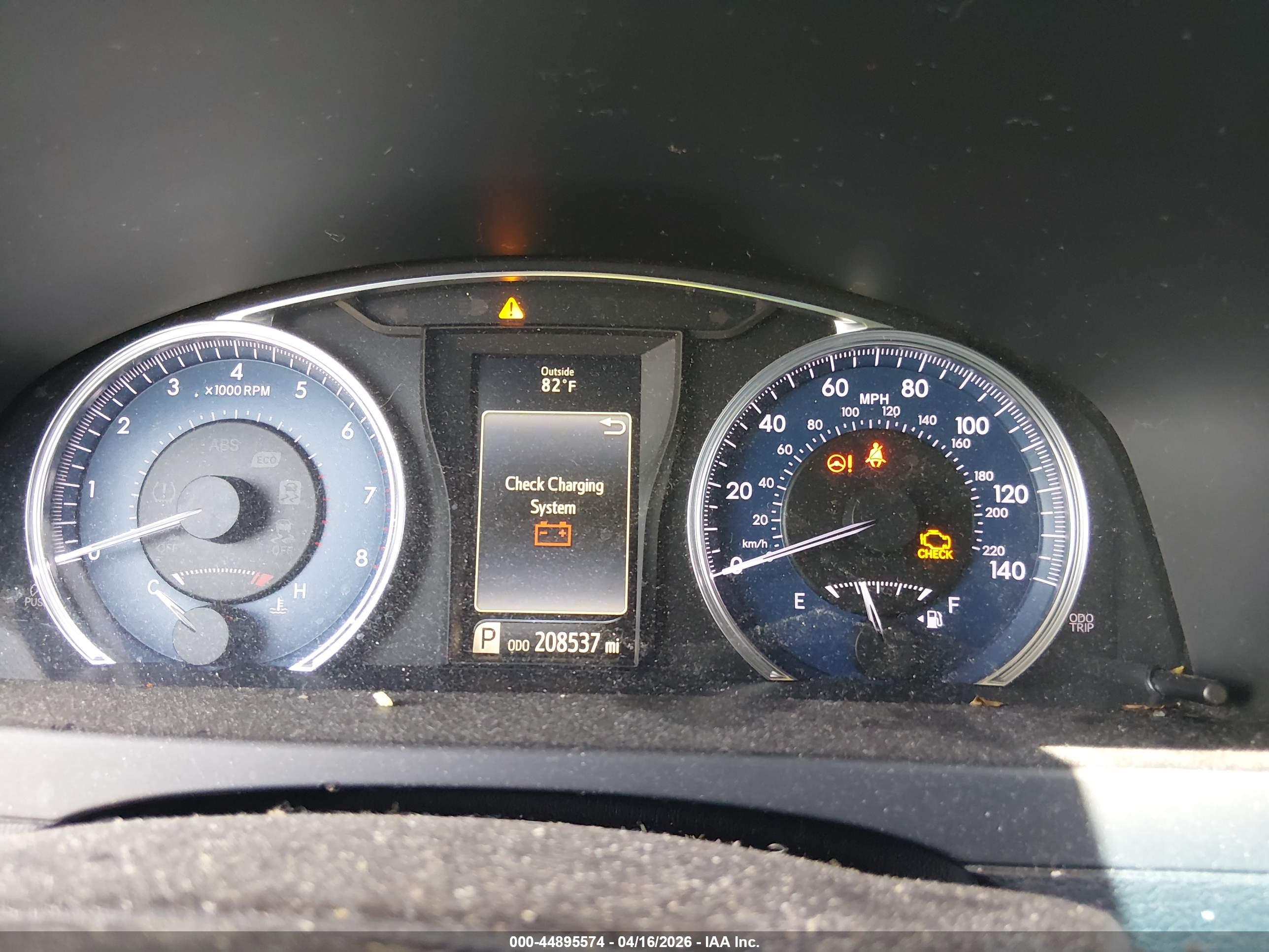 TOYOTA CAMRY image 7