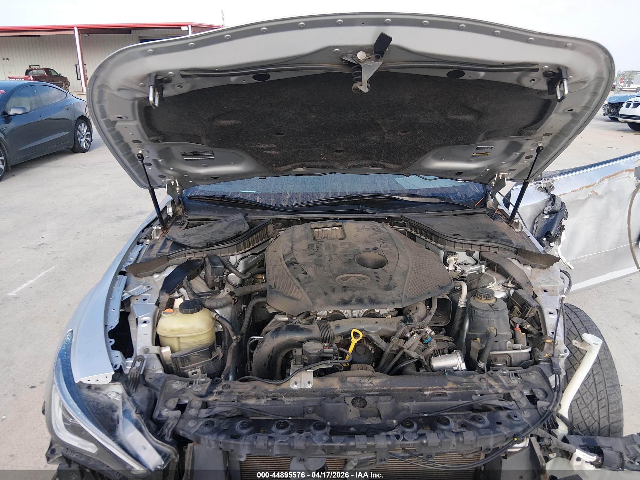 INFINITI Q60 image 10