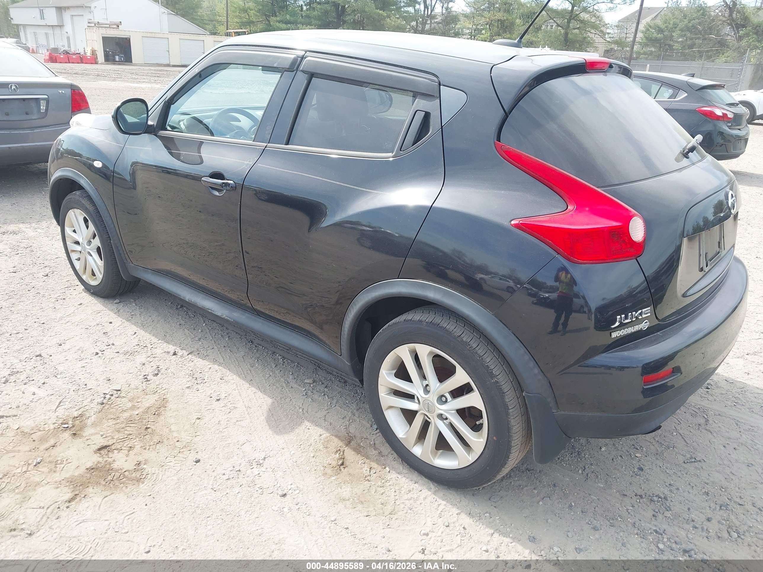 NISSAN JUKE image 3