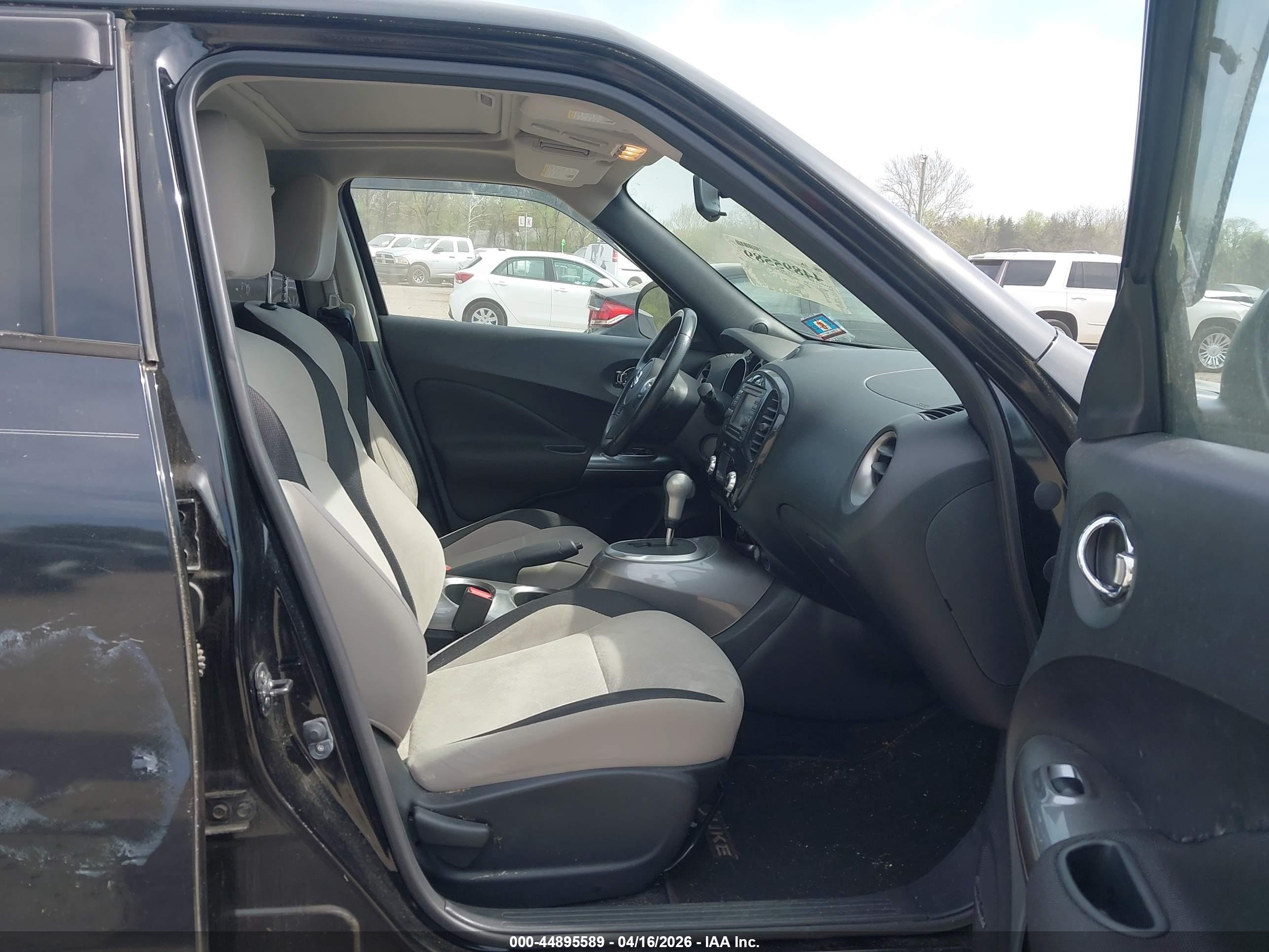 NISSAN JUKE image 5